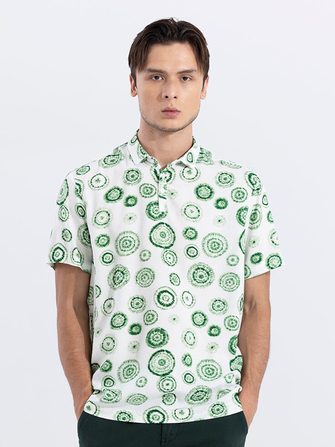 

Snitch Tie & Dye Printed Polo Collar T-shirt, White