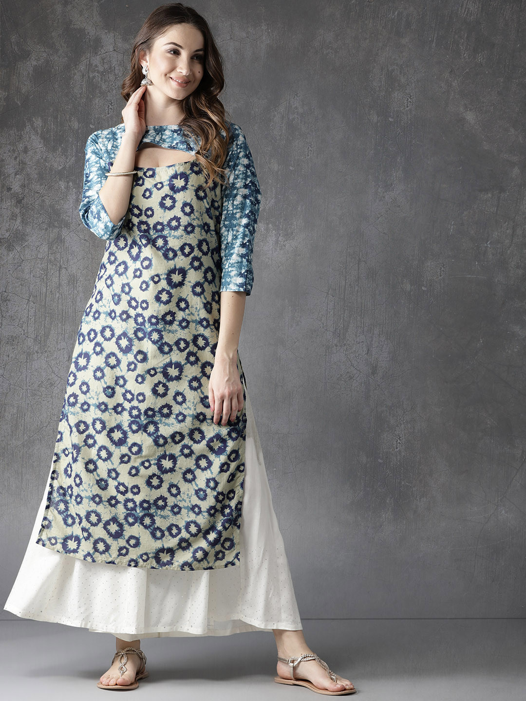 

Anouk Women Blue & Beige Abstract Print Straight Kurta