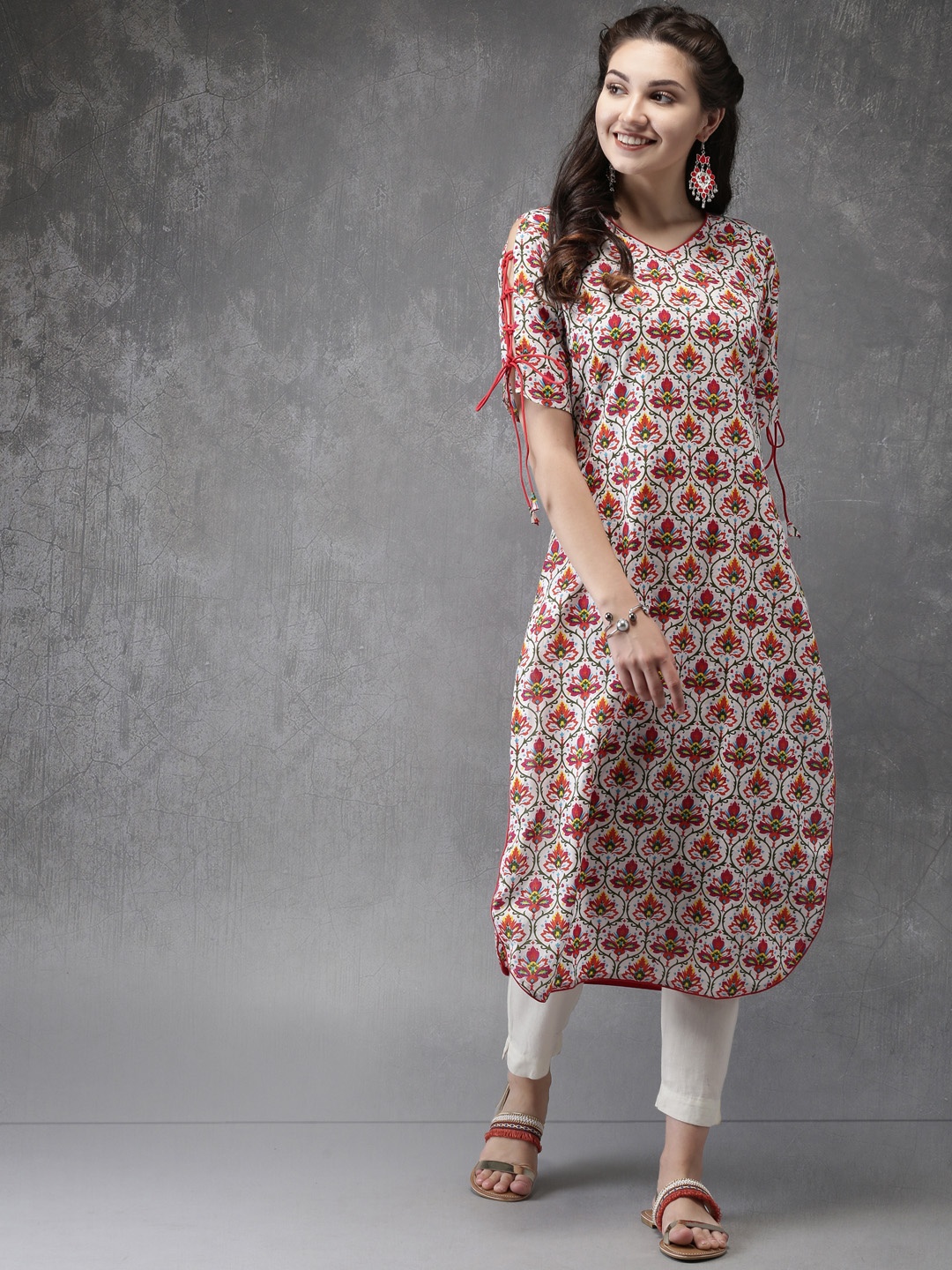 

Anouk Women White & Red Printed Straight Kurta