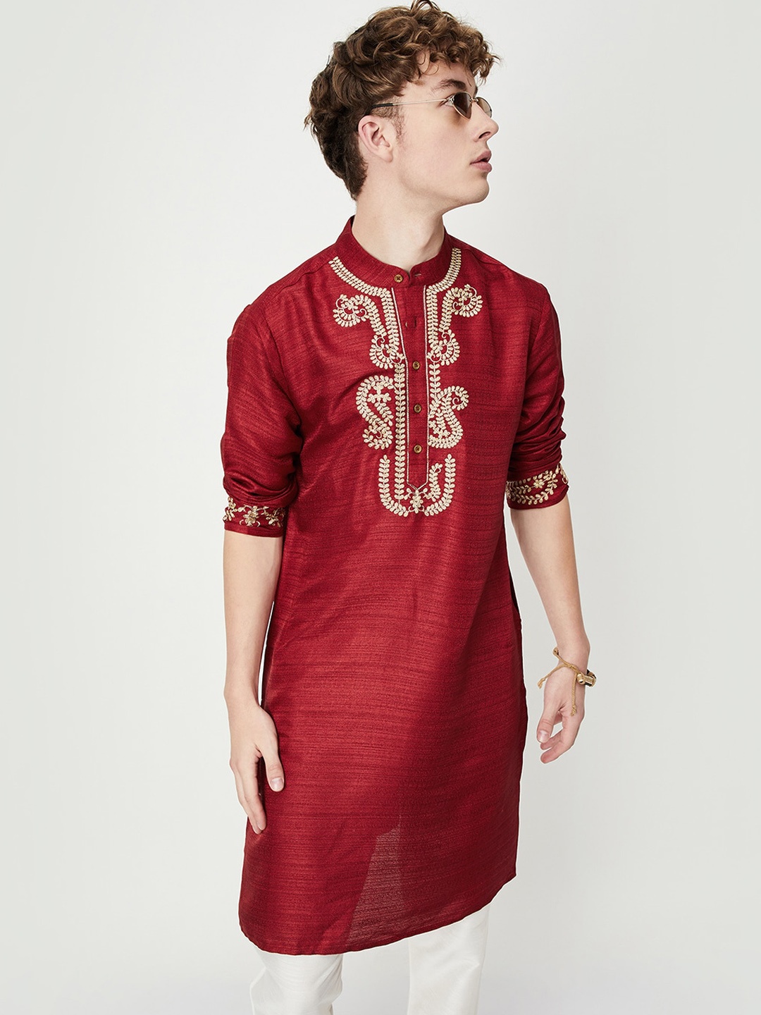 

max Band Collar Thread Work Detail Straight Kurta, Red