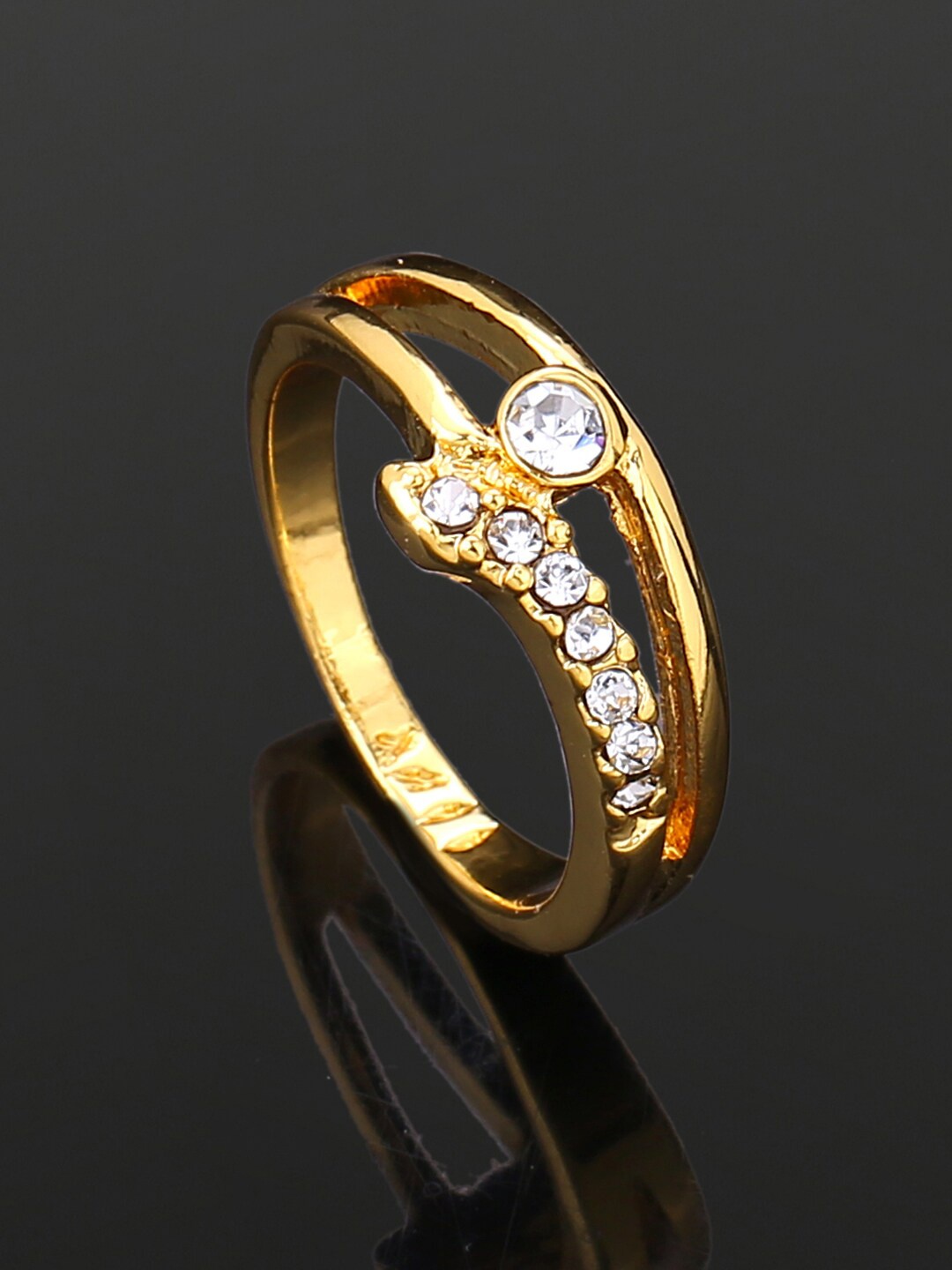 

Estele Gold Plated Crystal Studded Finger Ring