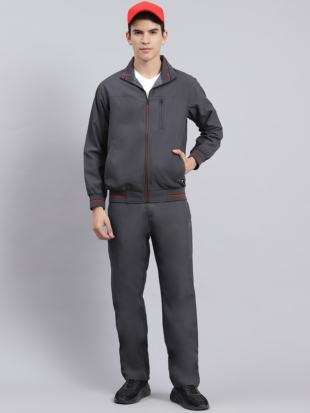 

Monte Carlo Contrast Detail Tracksuits, Grey