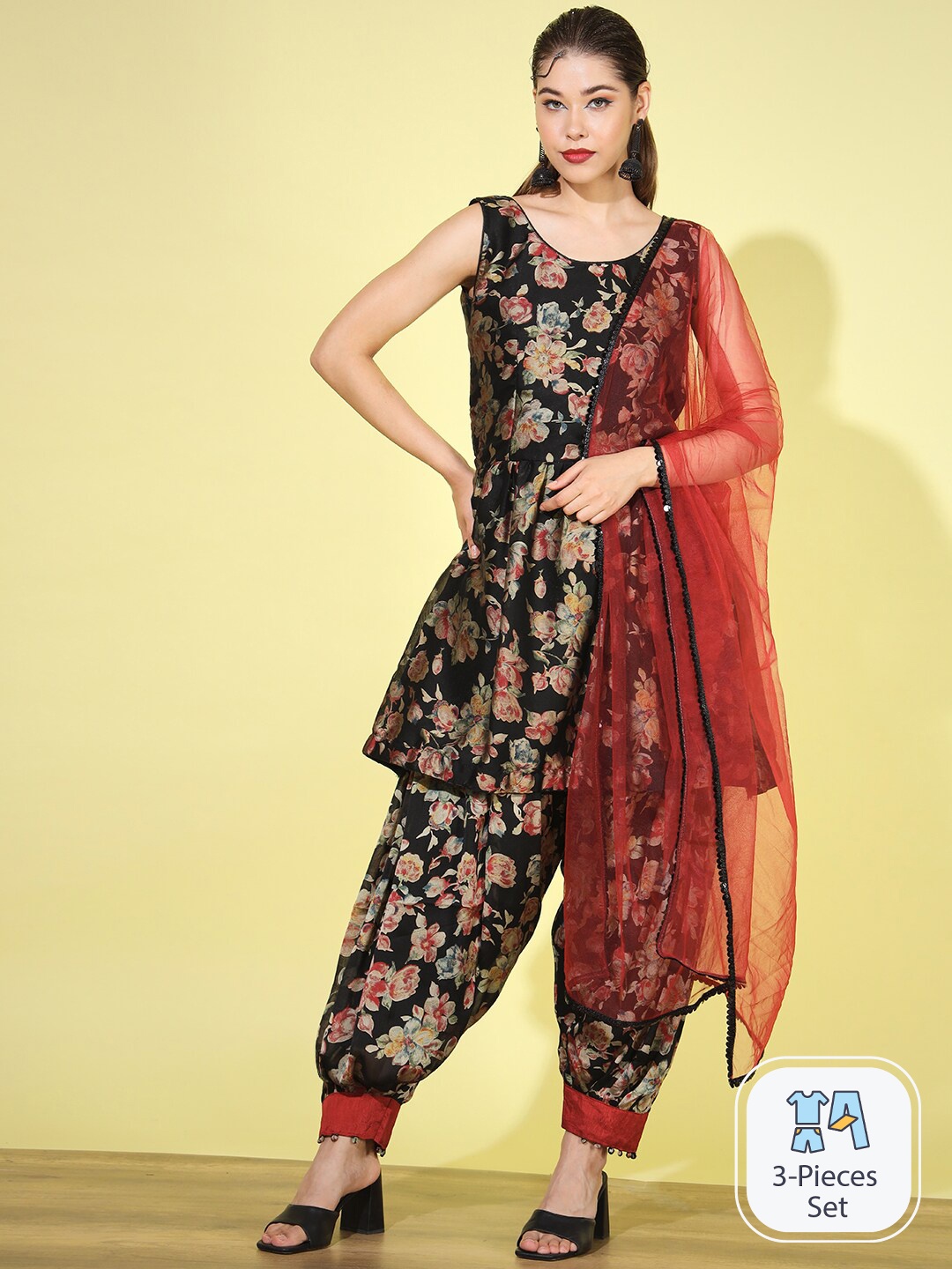 

Chhabra 555 Floral Printed A-Line Kurta With Salwar & Dupatta, Black