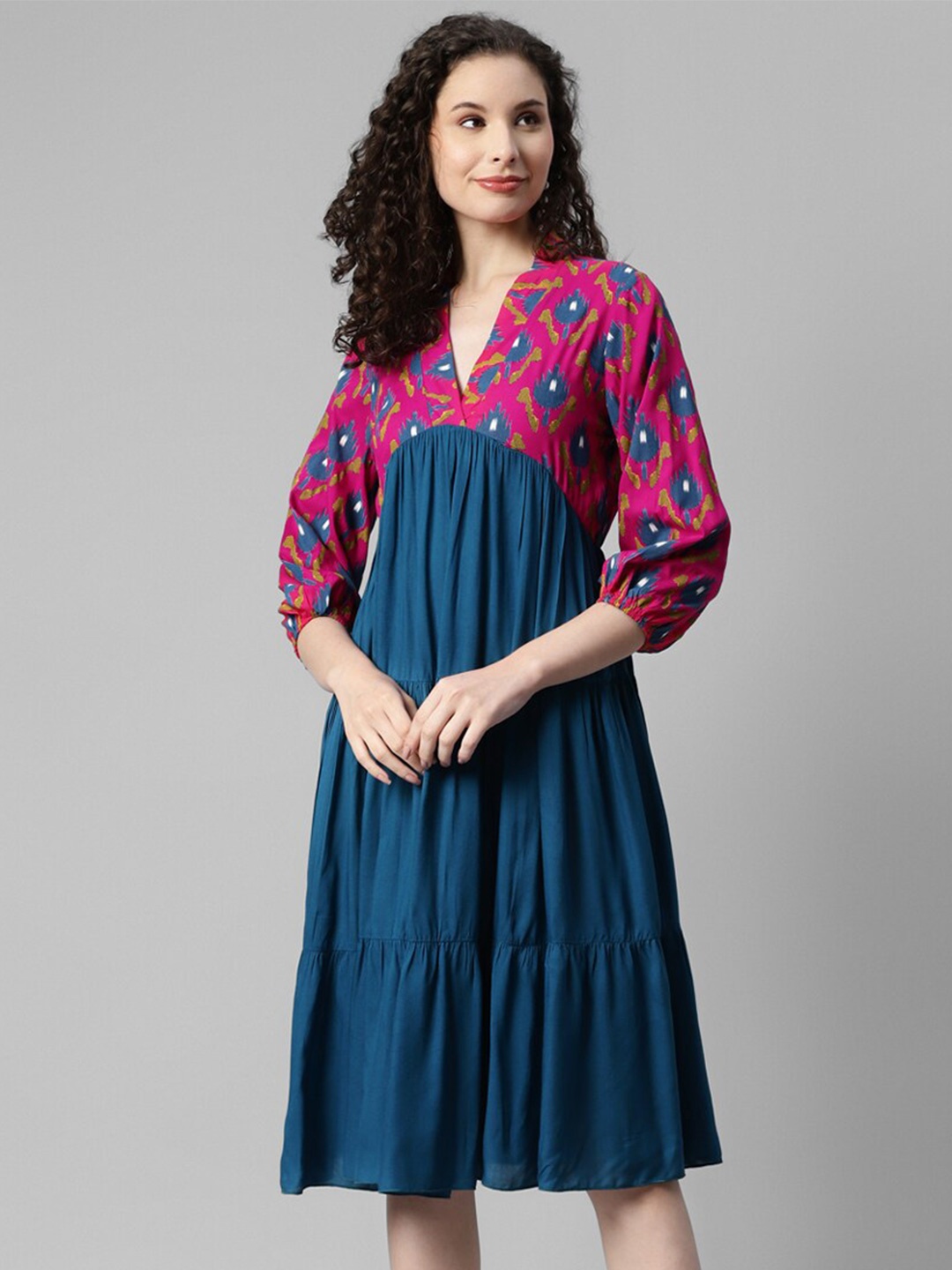 

DEEBACO Colourblocked V-Neck Gathered Tiered Empire Dress, Magenta