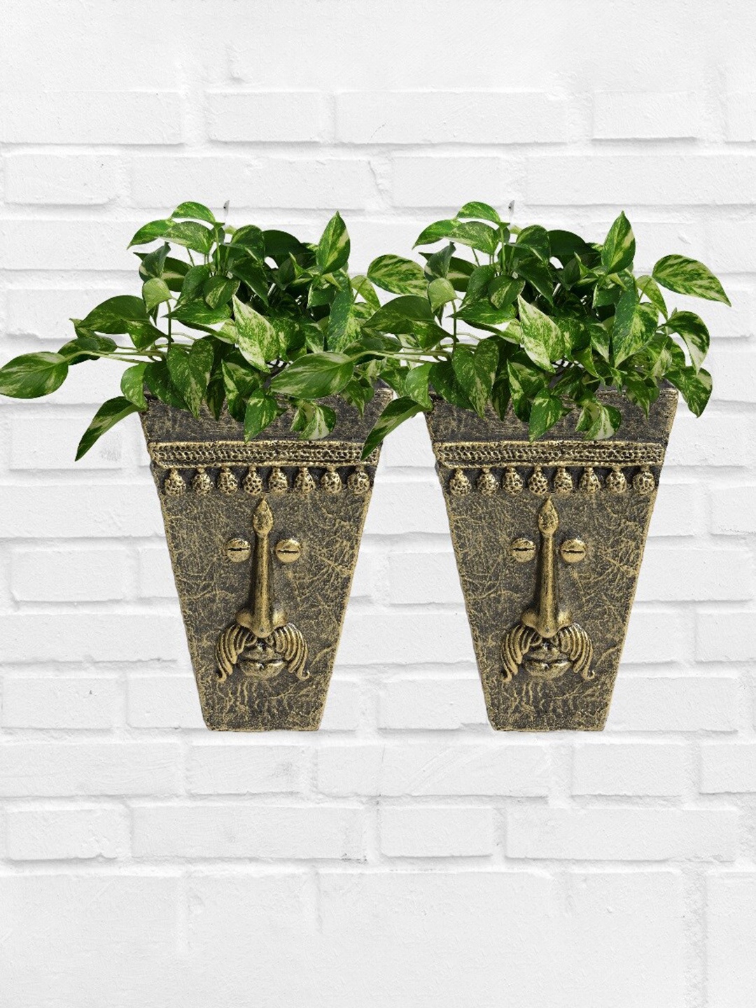

Stylespace by Isha 2 Pieces Textured Face Planters, Gold
