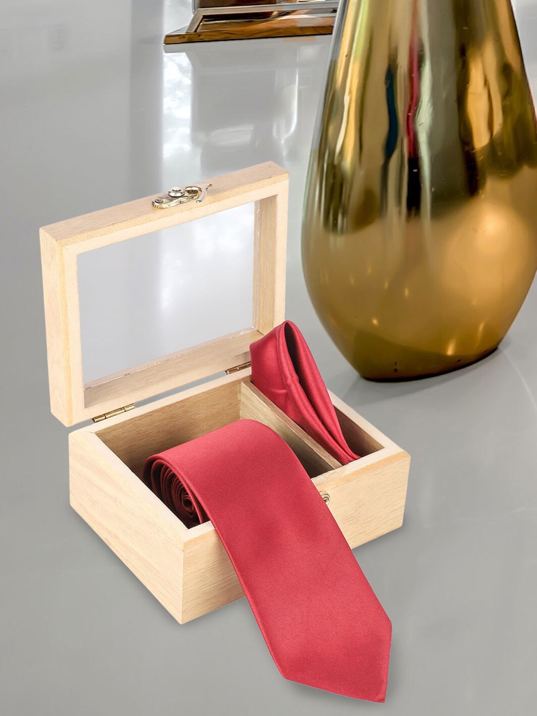 

INVICTUS Men Tie And Pocket Square Accessory Gift Set, Red
