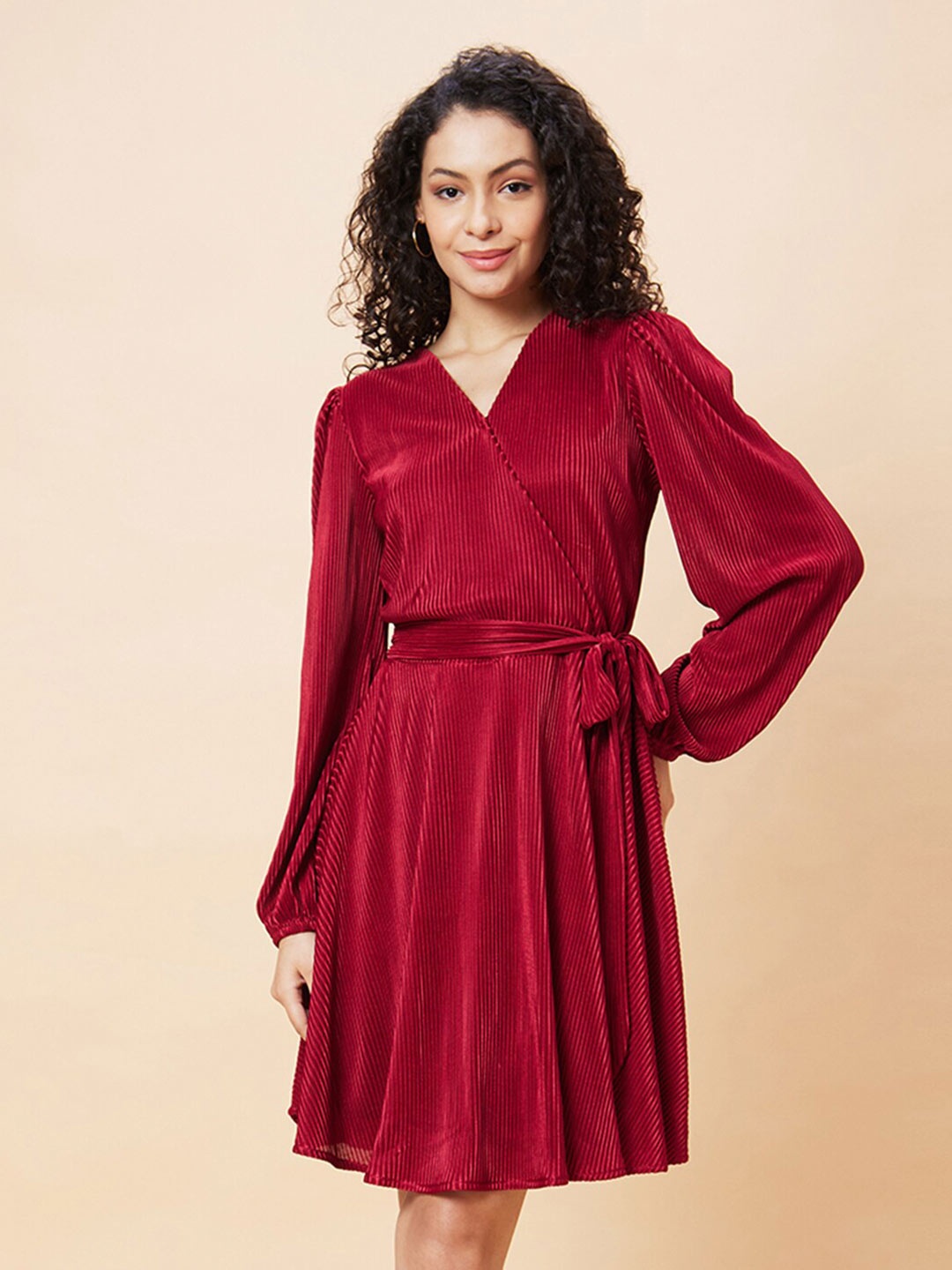 

Globus Wrap Neck Accordion Pleated Belted A-Line Dress, Maroon
