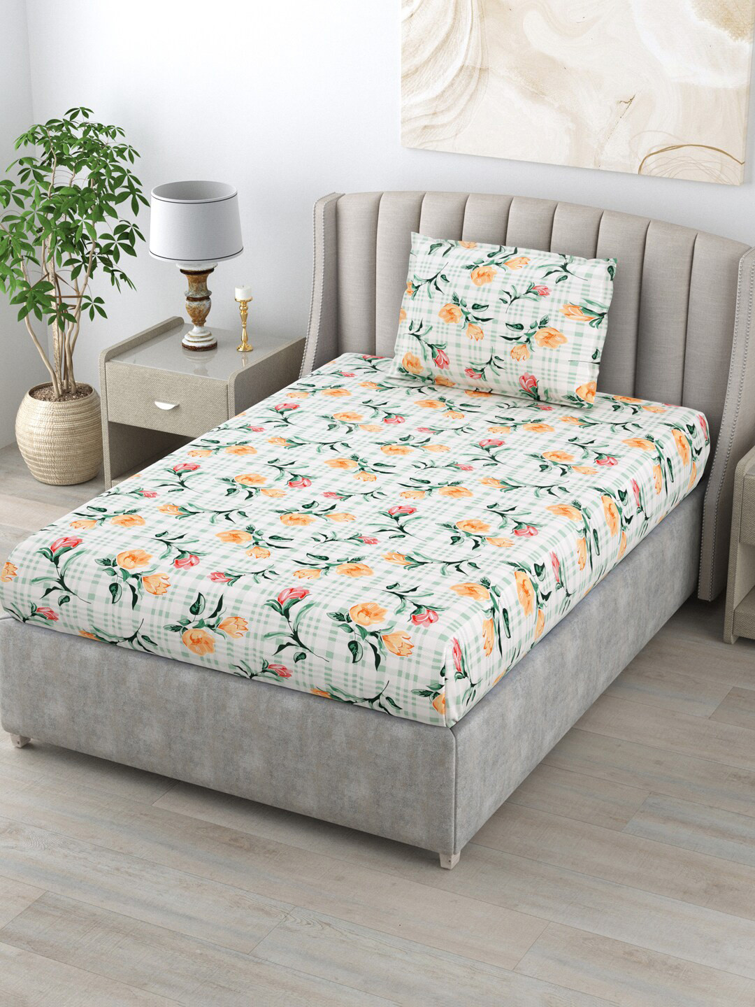 

BOMBAY DYEING Cardinal Orange Floral 120 TC Cotton Single Bedsheet with 1 Pillow Covers
