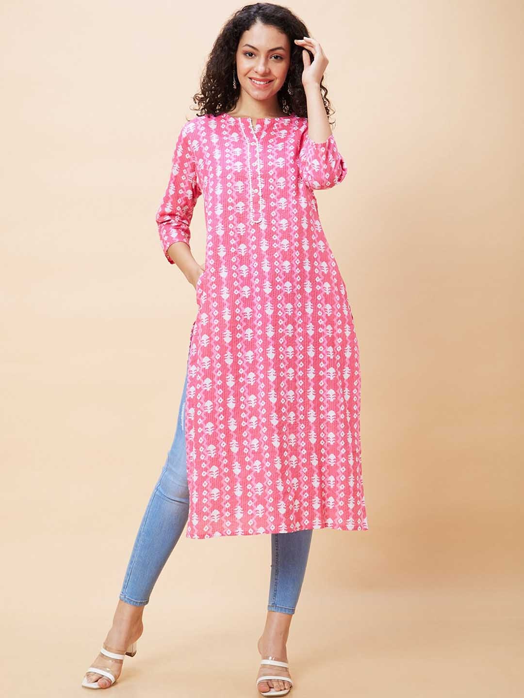 

Globus Ethnic Motifs Printed Mandarin Collar Pure Cotton Kurta, Pink
