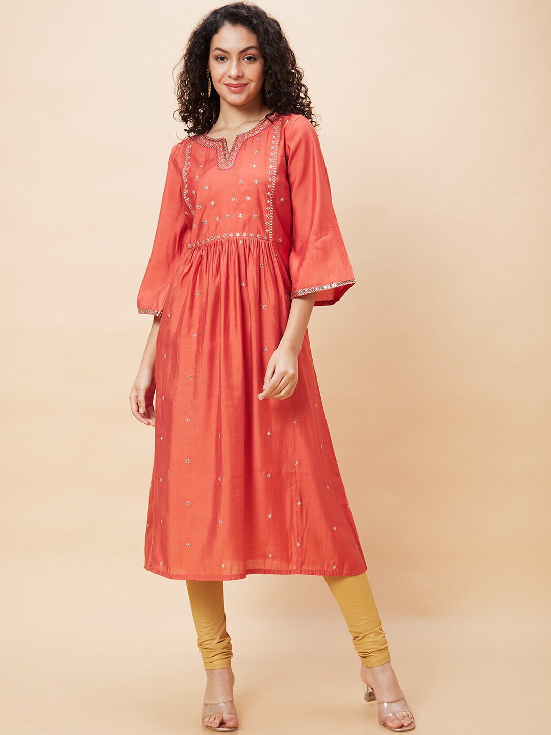 

Globus Floral Embroidered Flared Sleeves Kurta, Rust