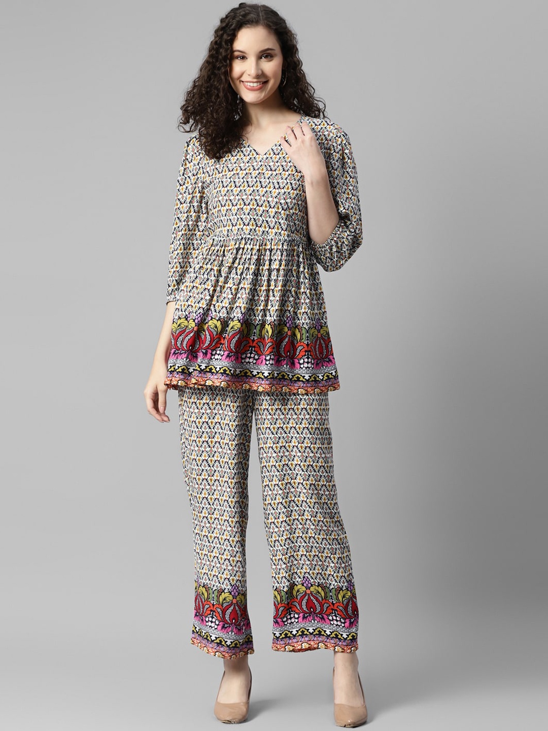 

DEEBACO Ethnic Motifs Printed V-Neck Top & Trousers, White