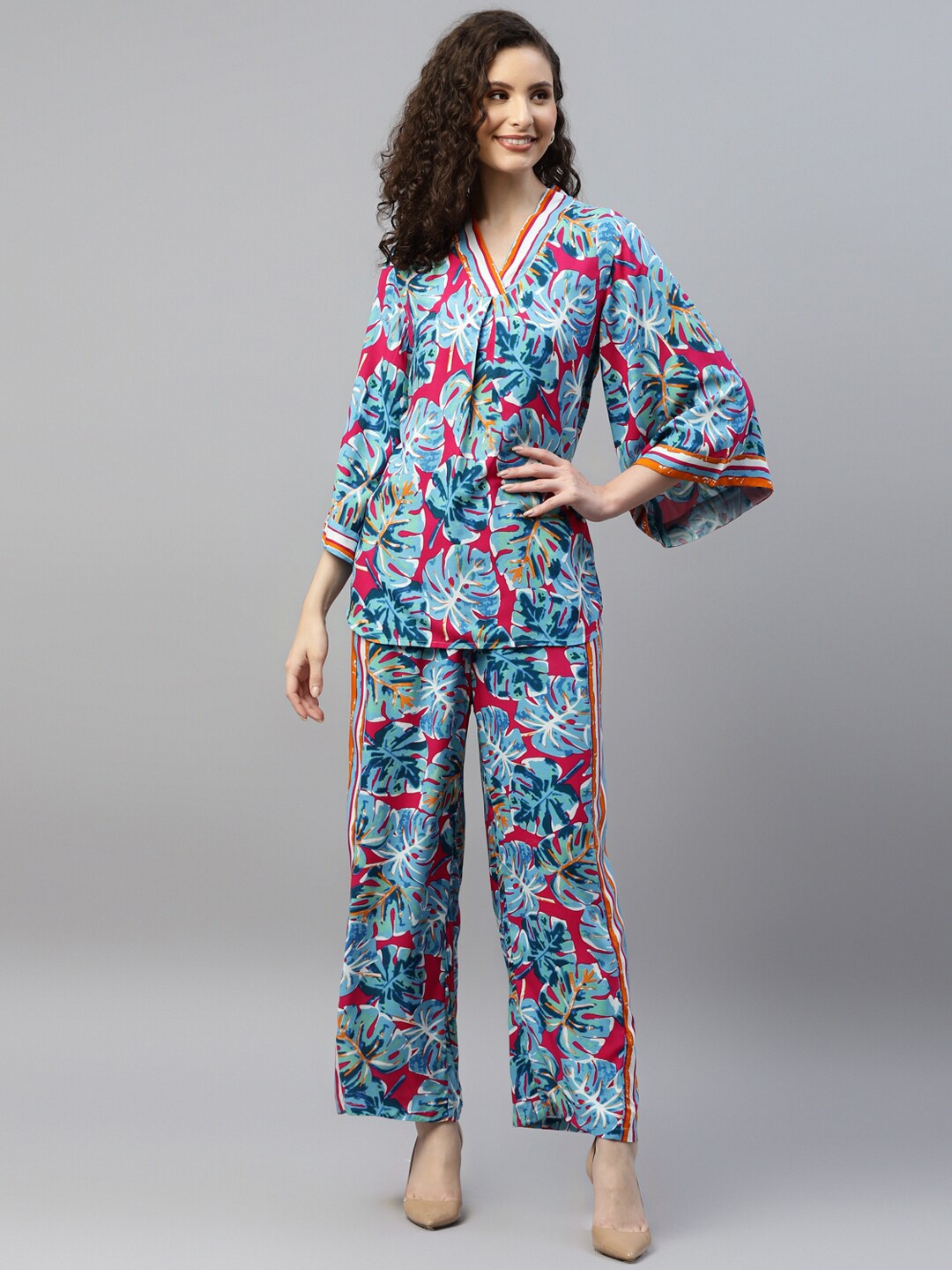 

DEEBACO Tropical Printed V-Neck Flared Sleeves Longline Top & Palazzos, Blue