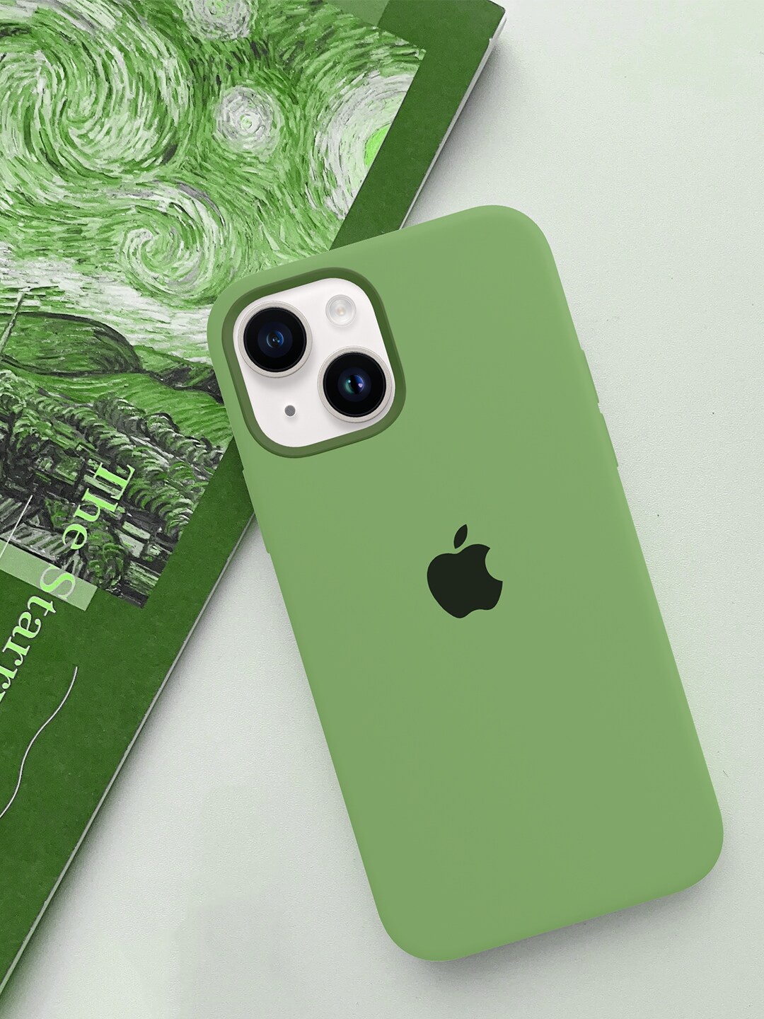 

TREEMODA iPhone 14 Silicone Back Case, Green