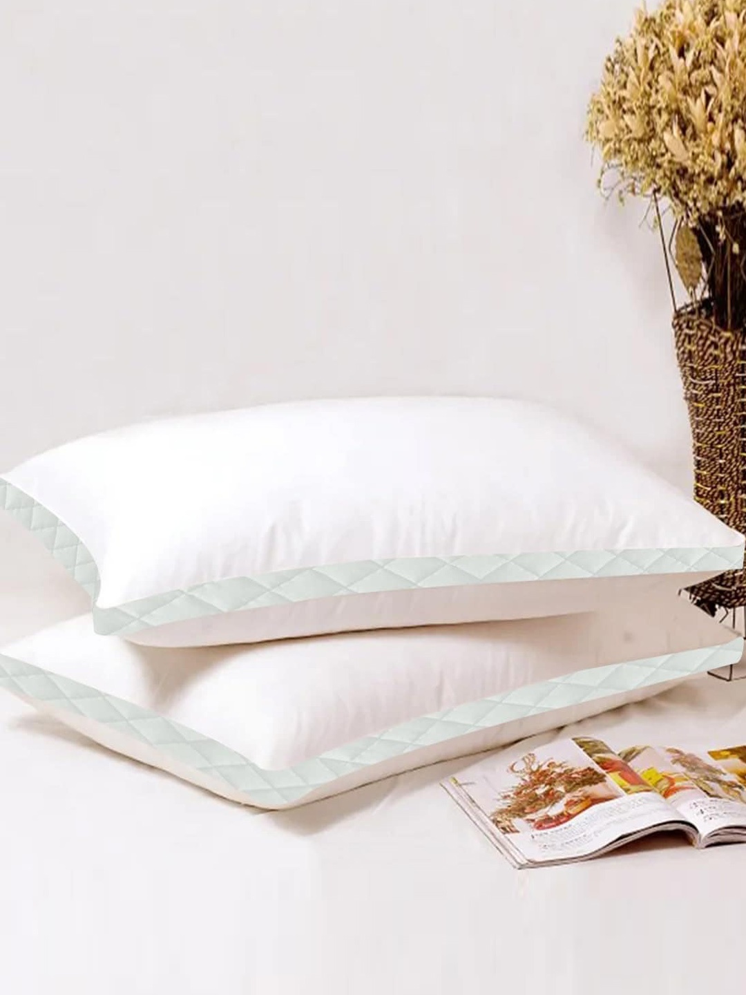 

Adbeni 2-Pcs White Breathable Sleeping Pillows