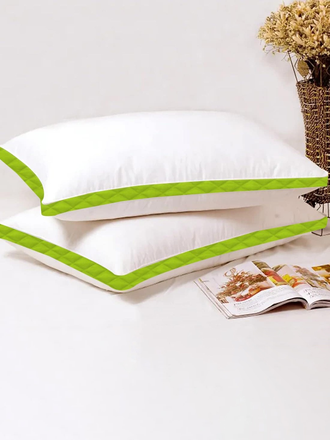 

Adbeni White & Green 2 Pieces Breathable Sleeping Pillows