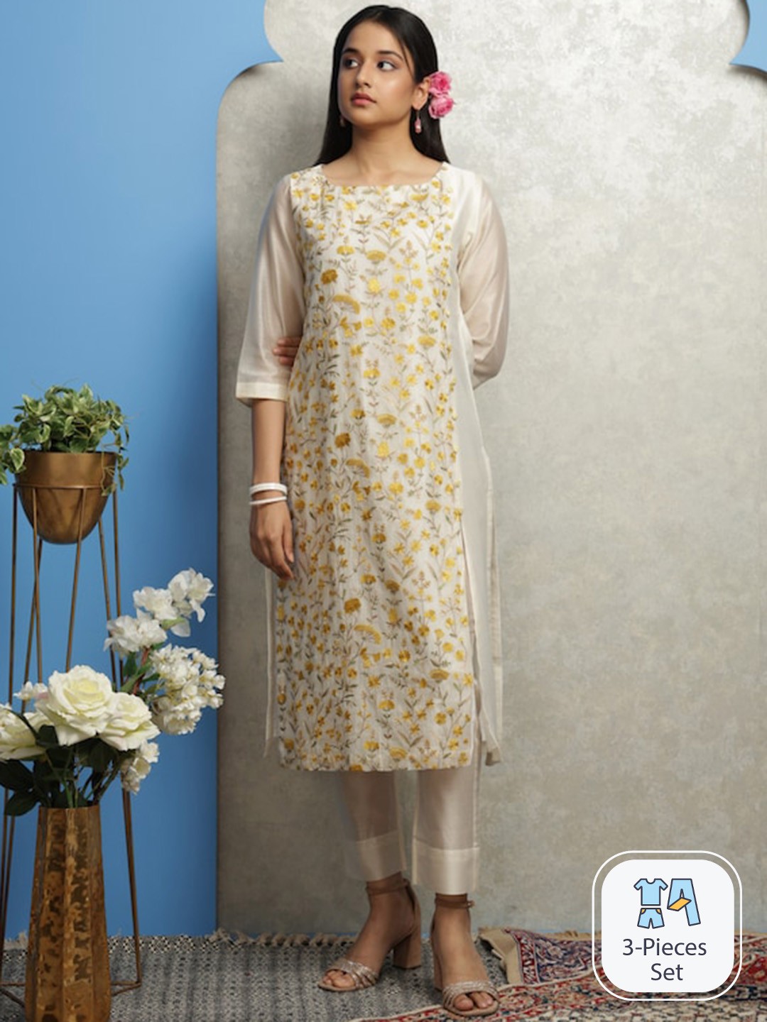 

SMRITI GUPTA Floral Printed Chanderi Silk Kurta, Off white