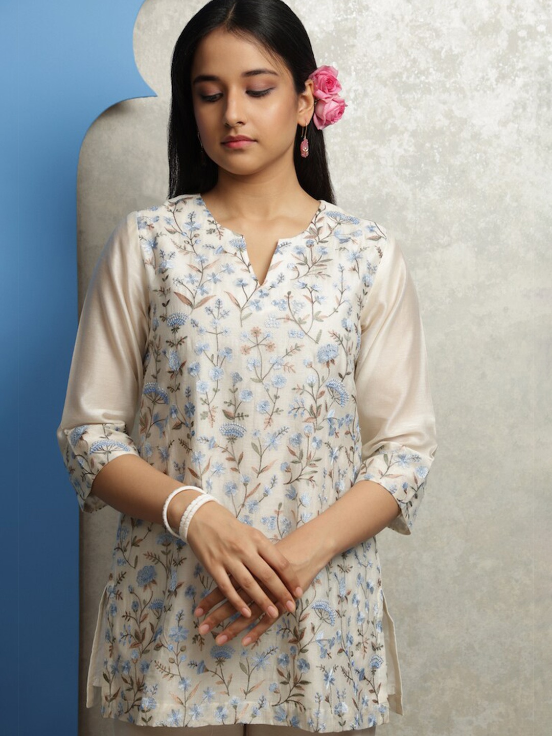 

SMRITI GUPTA Embroidered Silk Tunic, Off white