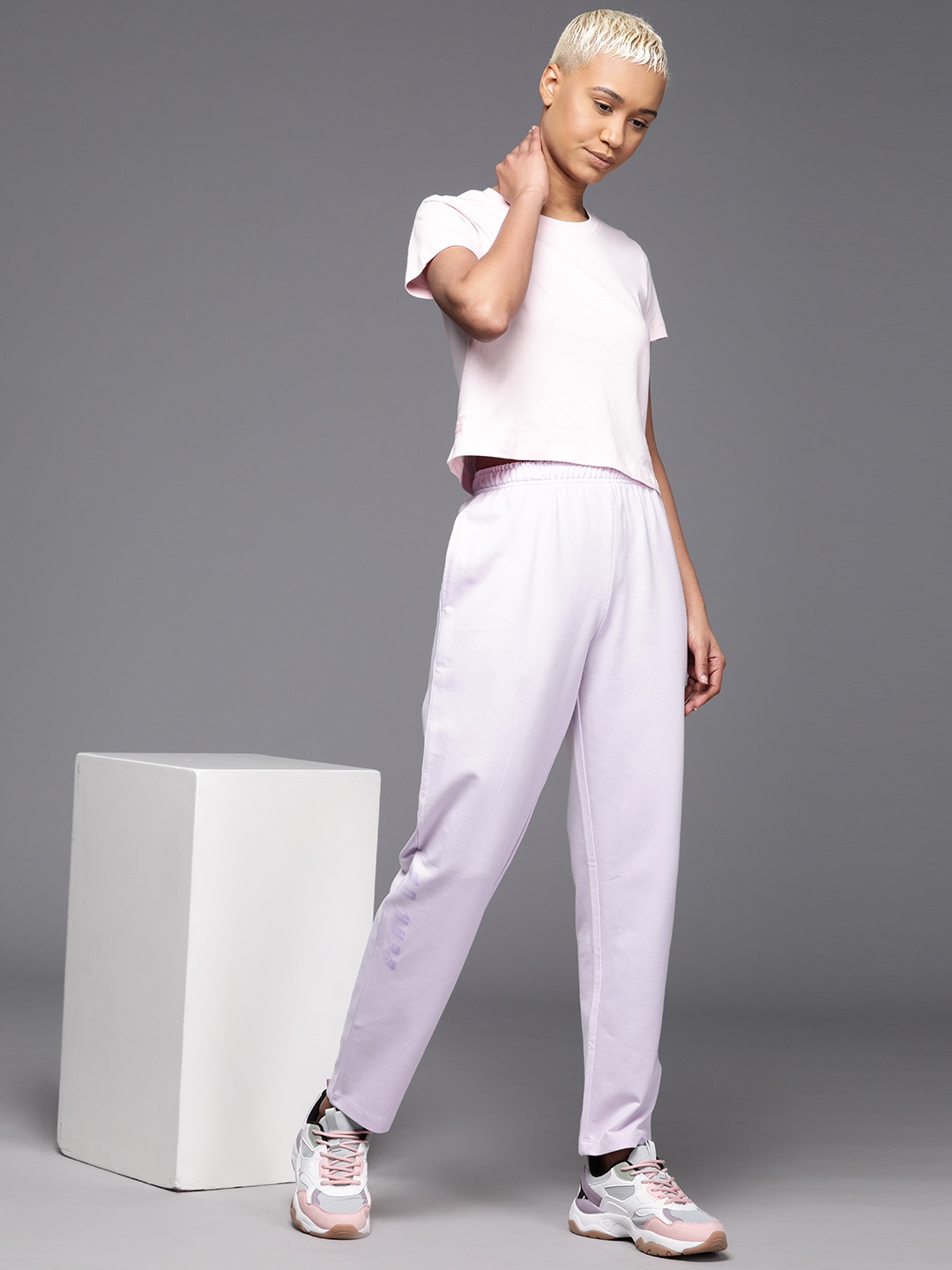 

HRX by Hrithik Roshan Women Lifestyle Track Pants, Lavender