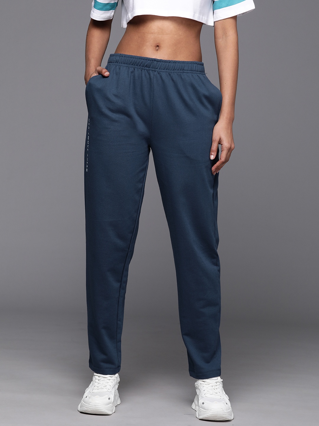 

HRX by Hrithik Roshan Women Lifestyle Track Pants, Teal
