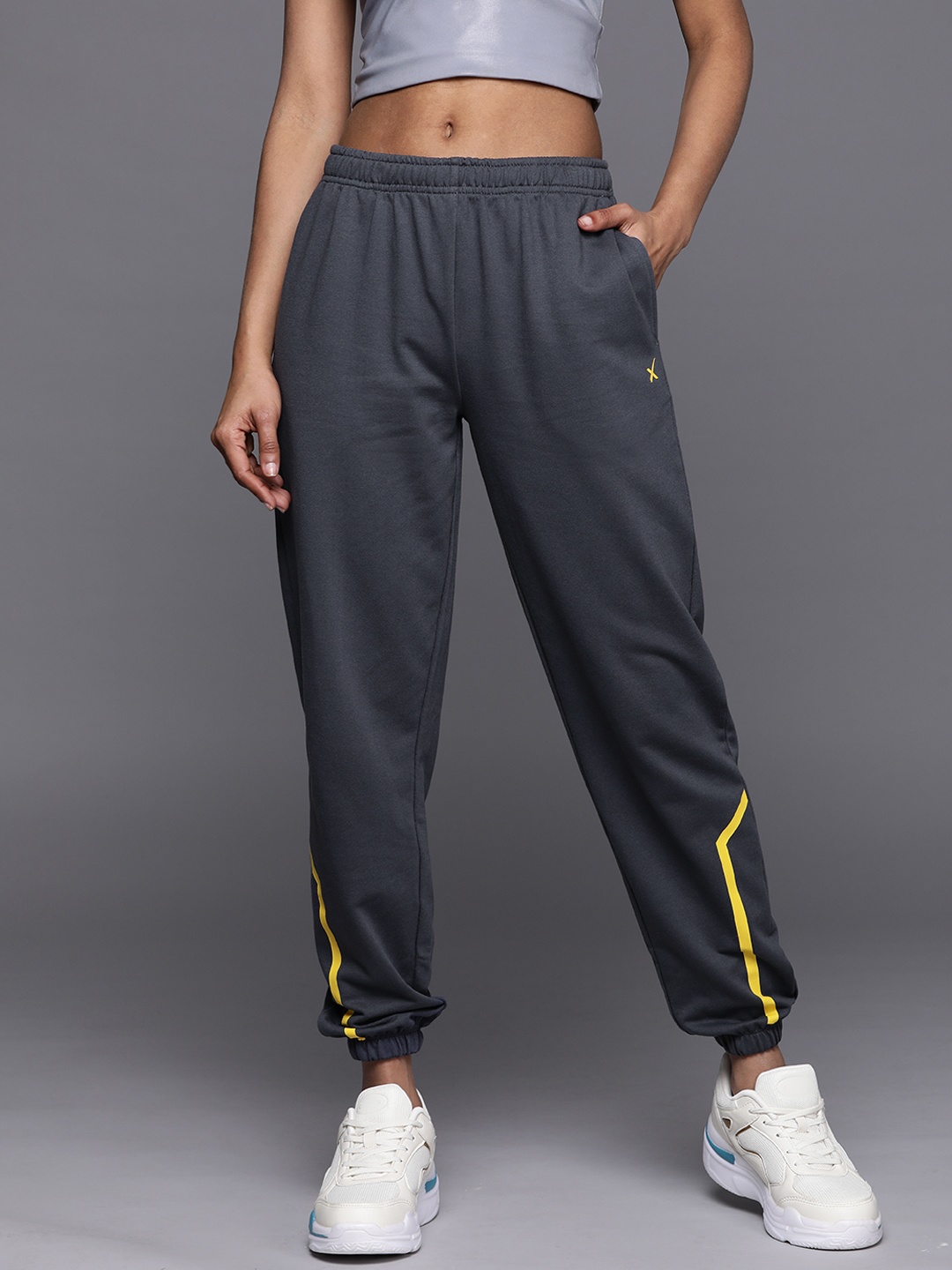 

HRX by Hrithik Roshan Women Striped Detail Lifestyle Joggers, Grey