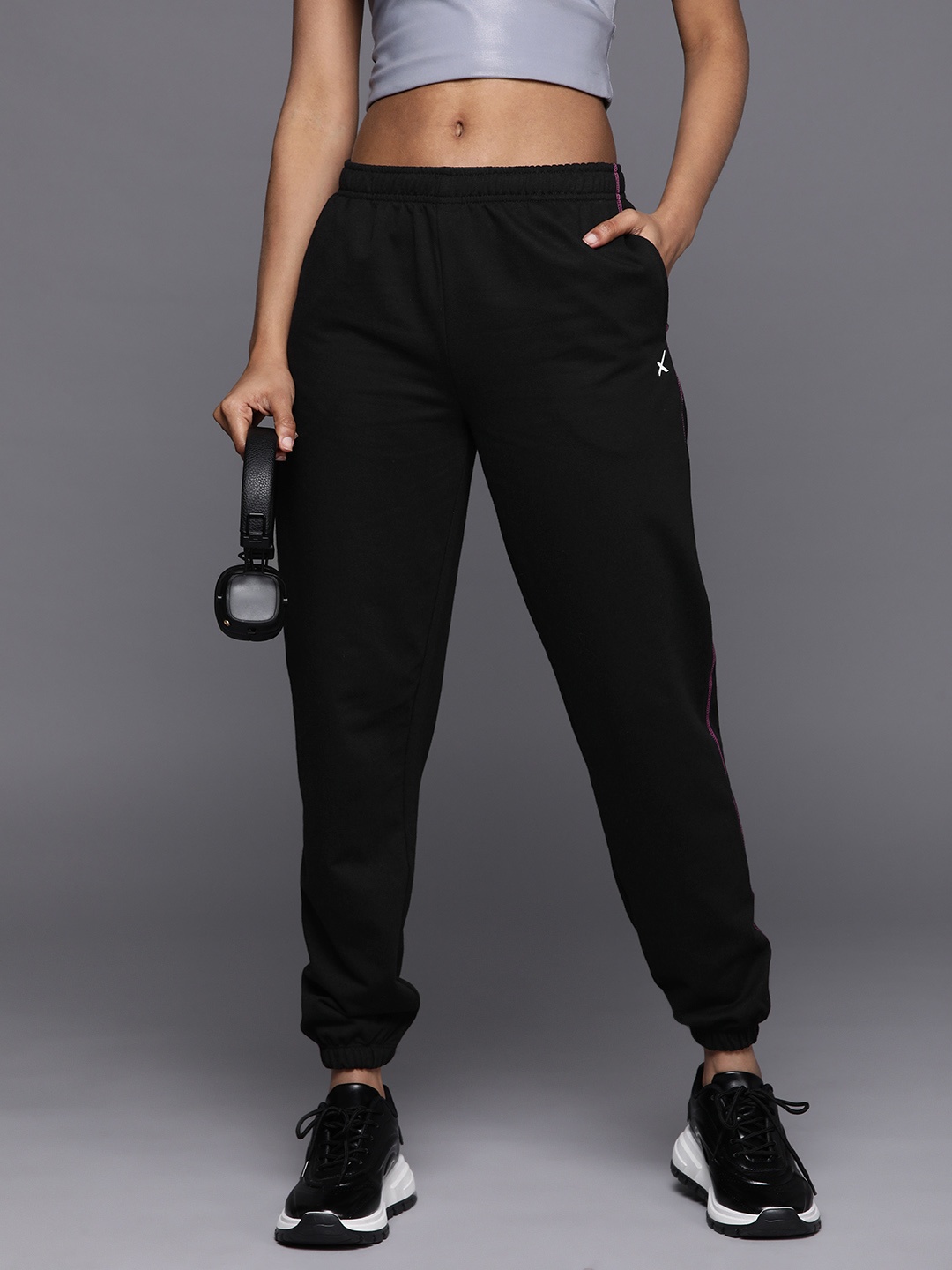

HRX by Hrithik Roshan Women Striped Detail Lifestyle Joggers, Black