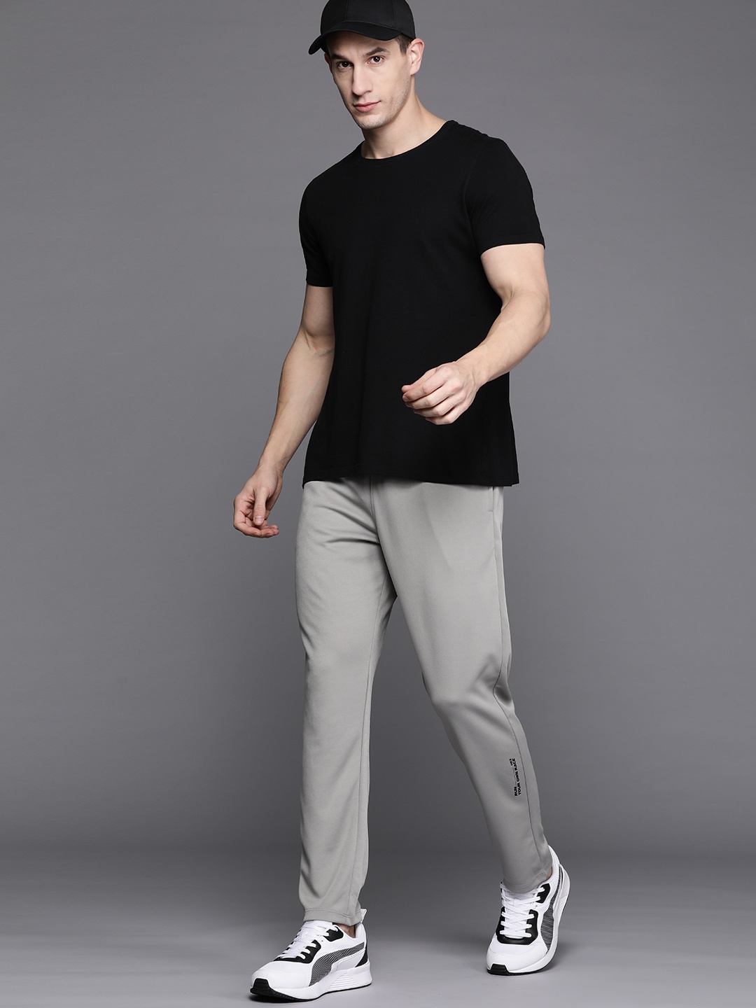 

HRX by Hrithik Roshan Men Rapid-Dry Running Track Pants, Grey