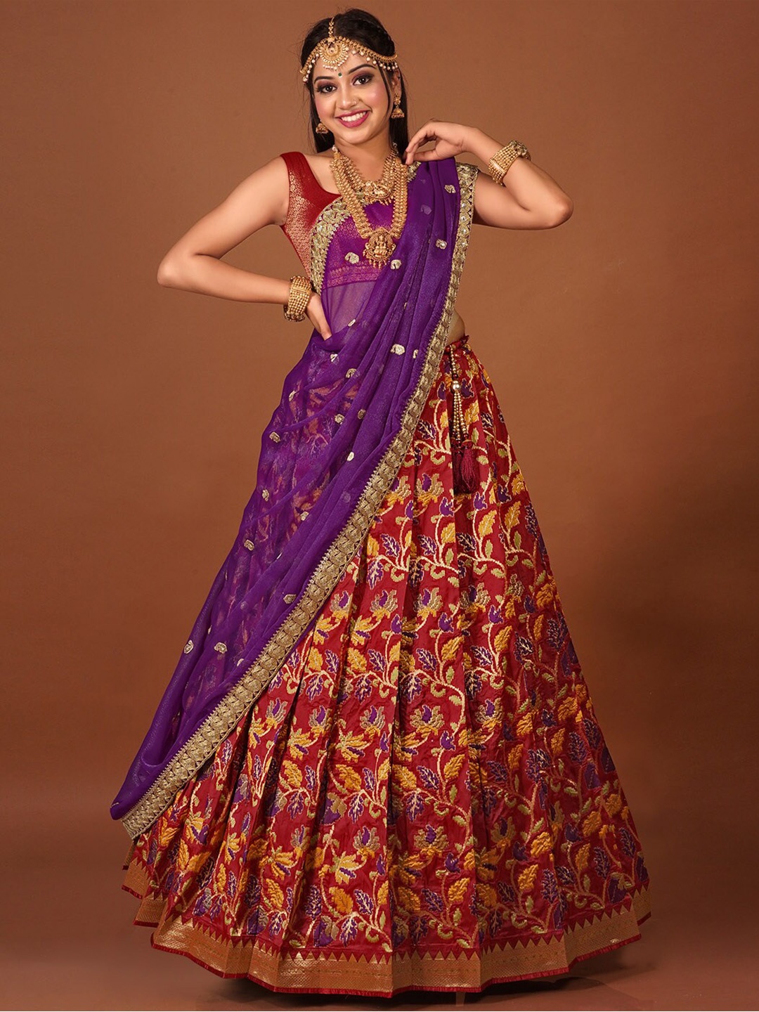 

HALFSAREE STUDIO Woven Design Semi-Stitched Lehenga & Unstitched Blouse With Dupatta, Maroon