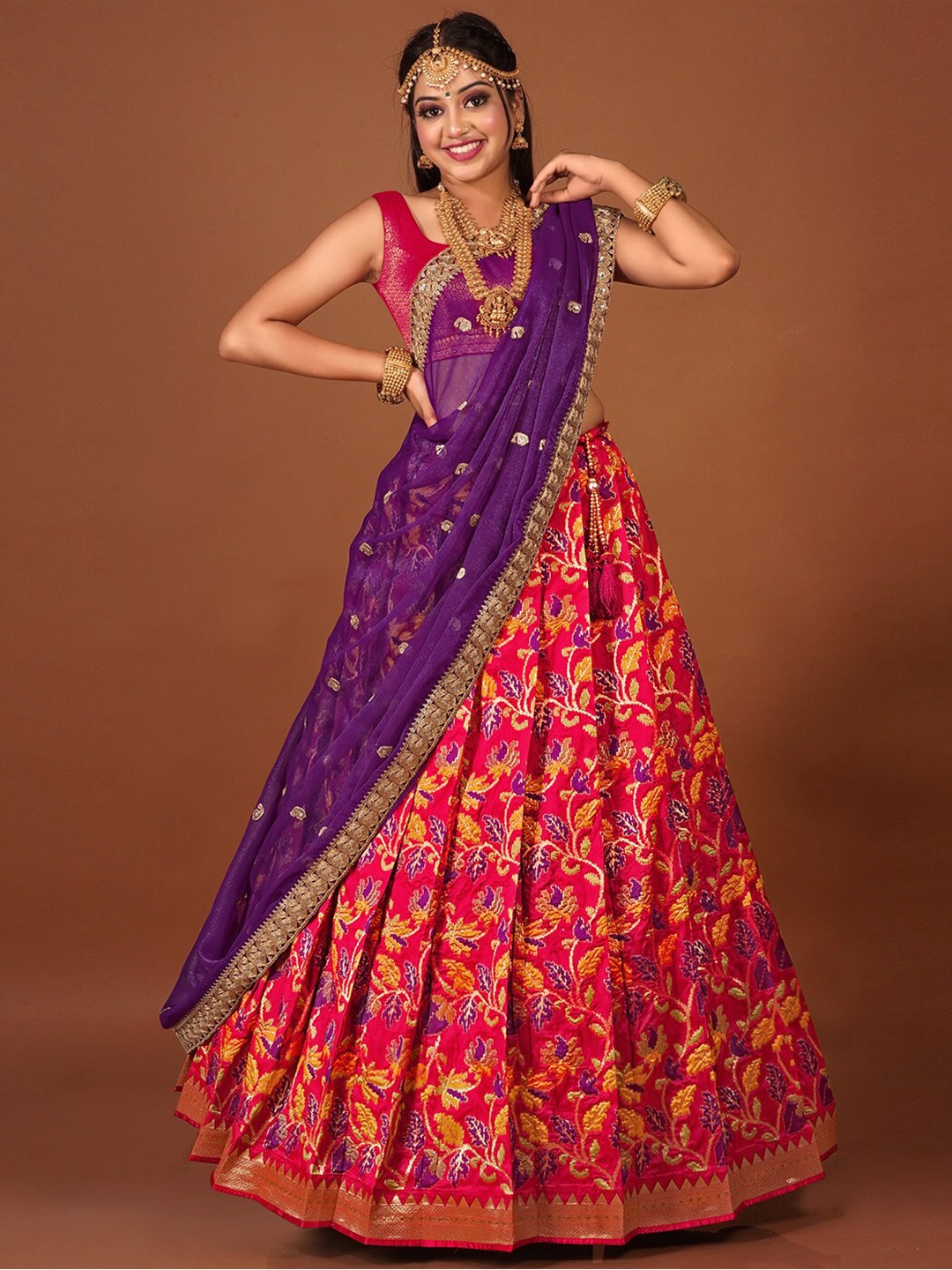 

HALFSAREE STUDIO Semi-Stitched Lehenga & Unstitched Blouse With Dupatta, Pink