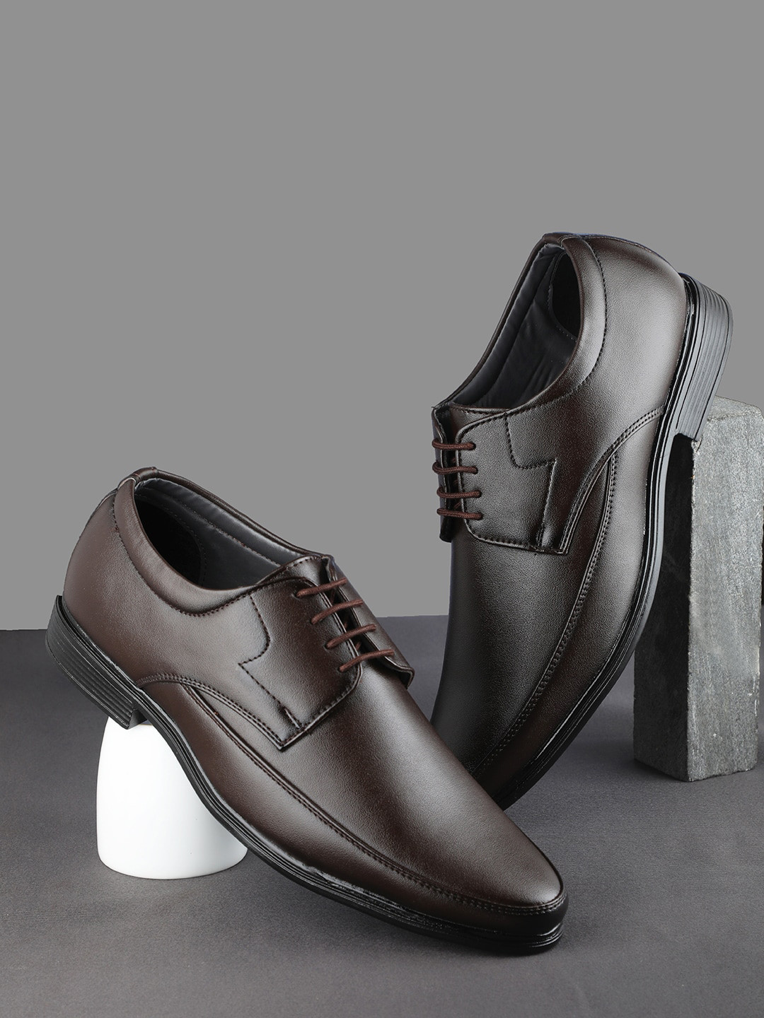 

HERE&NOW Men Coffee Brown Leather Formal Derbys