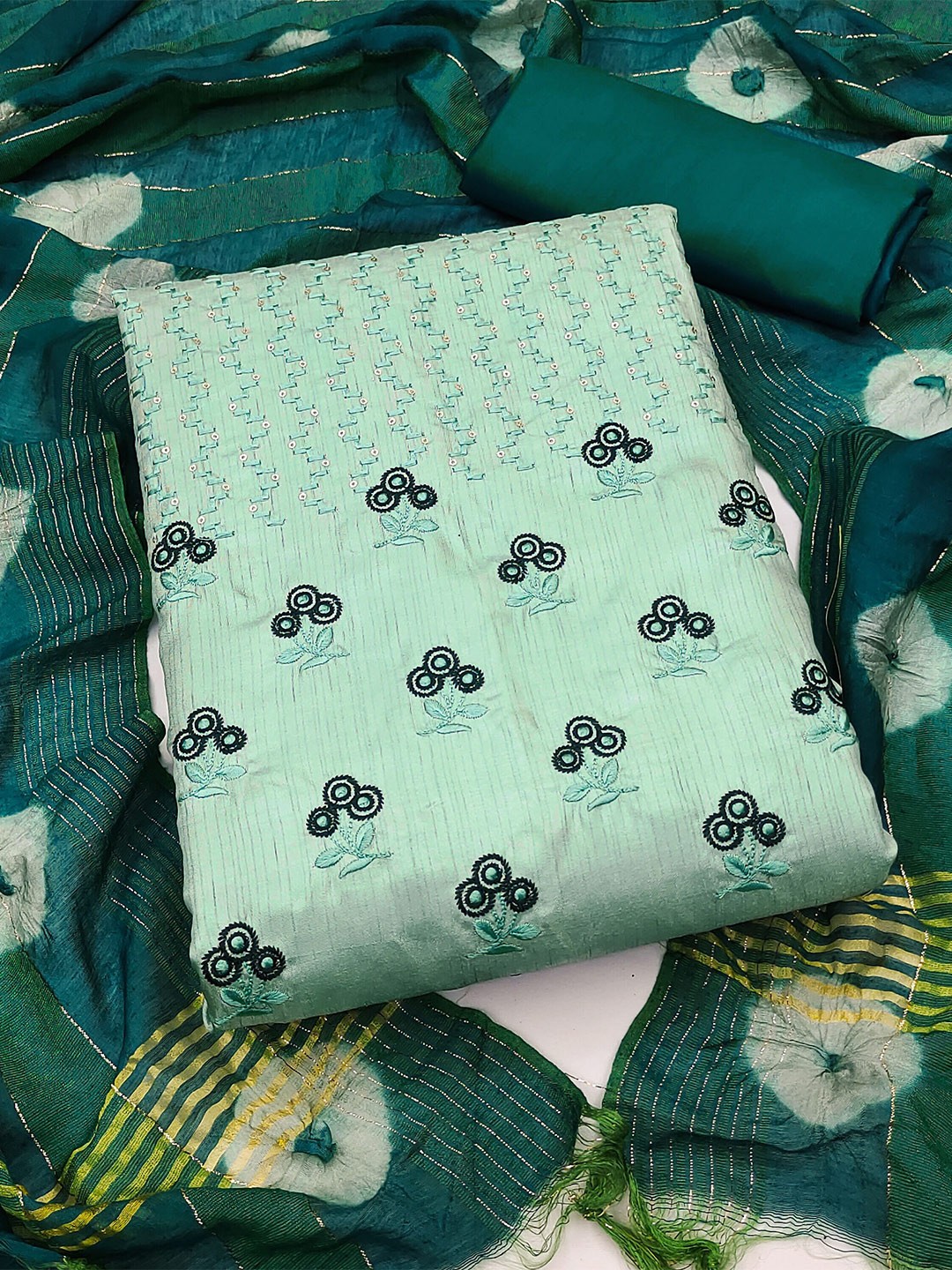 

SHADOW & SAINING Floral Embroidered Sequinned Unstitched Dress Material, Sea green
