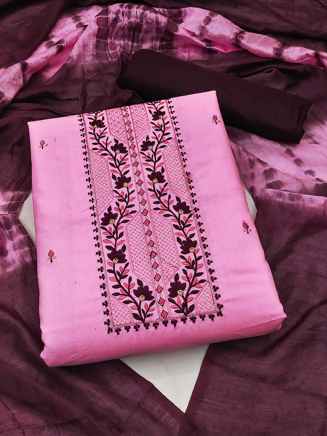 

SHADOW & SAINING Floral Embroidered Unstitched Dress Material, Pink