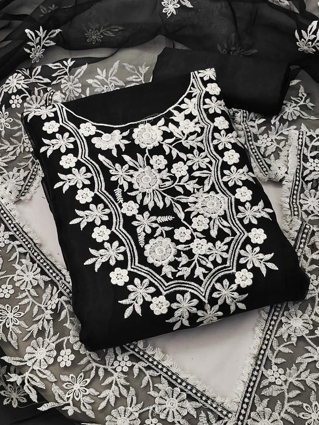 

SHADOW & SAINING Floral Embroidered Organza Unstitched Dress Material, Black