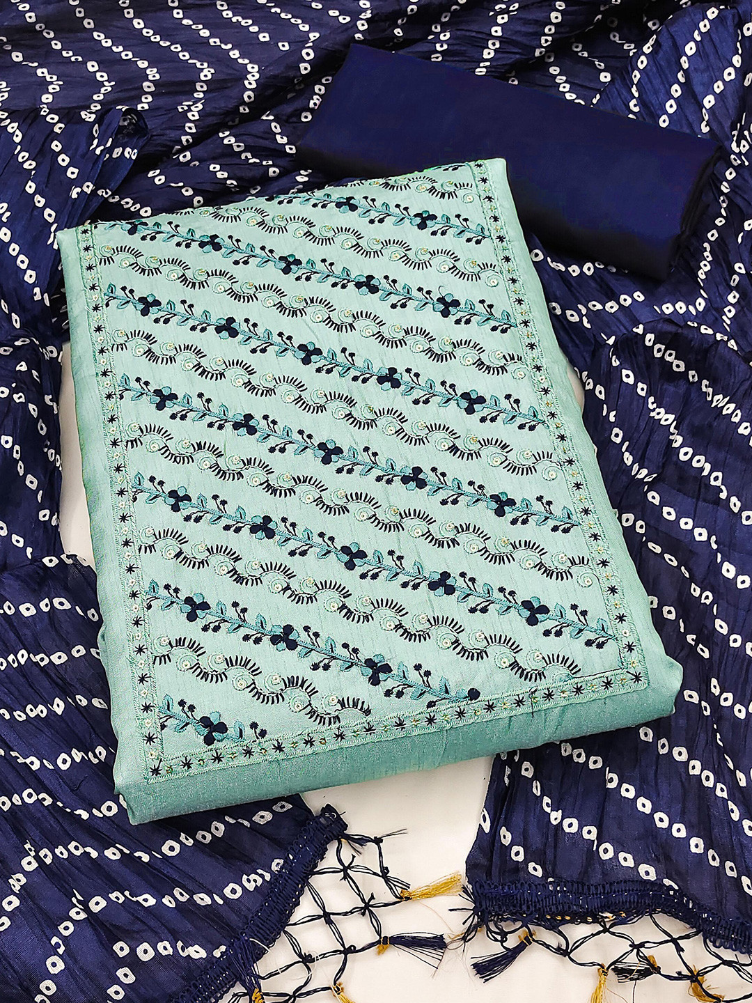 

SHADOW & SAINING Embroidered Unstitched Dress Material, Sea green