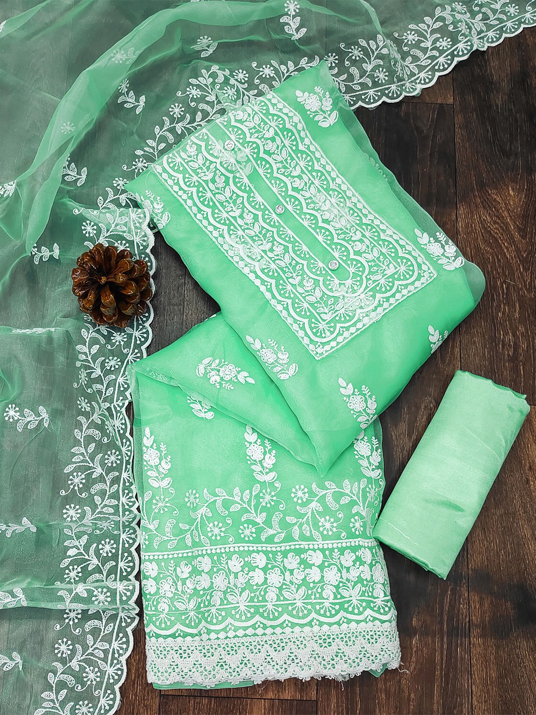 

SHADOW & SAINING Floral Embroidered Organza Unstitched Dress Material, Sea green