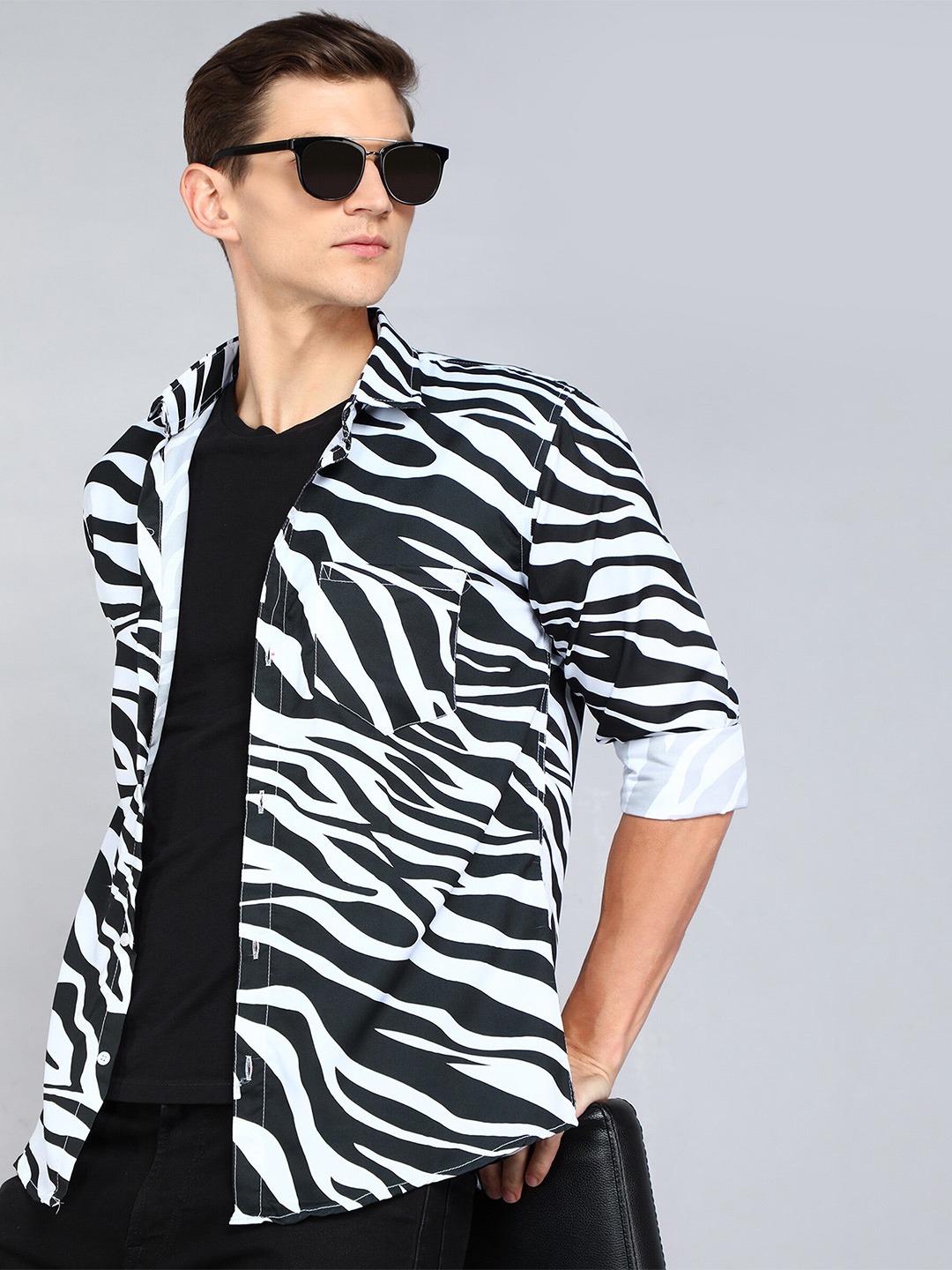 

Indian Fashionista Classic Slim Fit Animal Printed Casual Shirt, Black