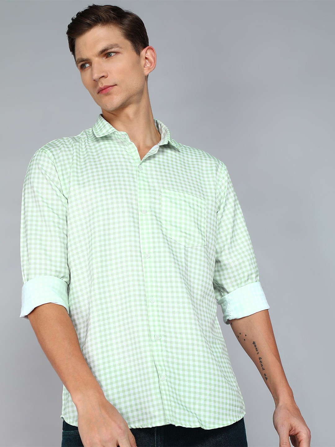 

Indian Fashionista Classic Slim Fit Gingham Checked Casual Shirt, Green