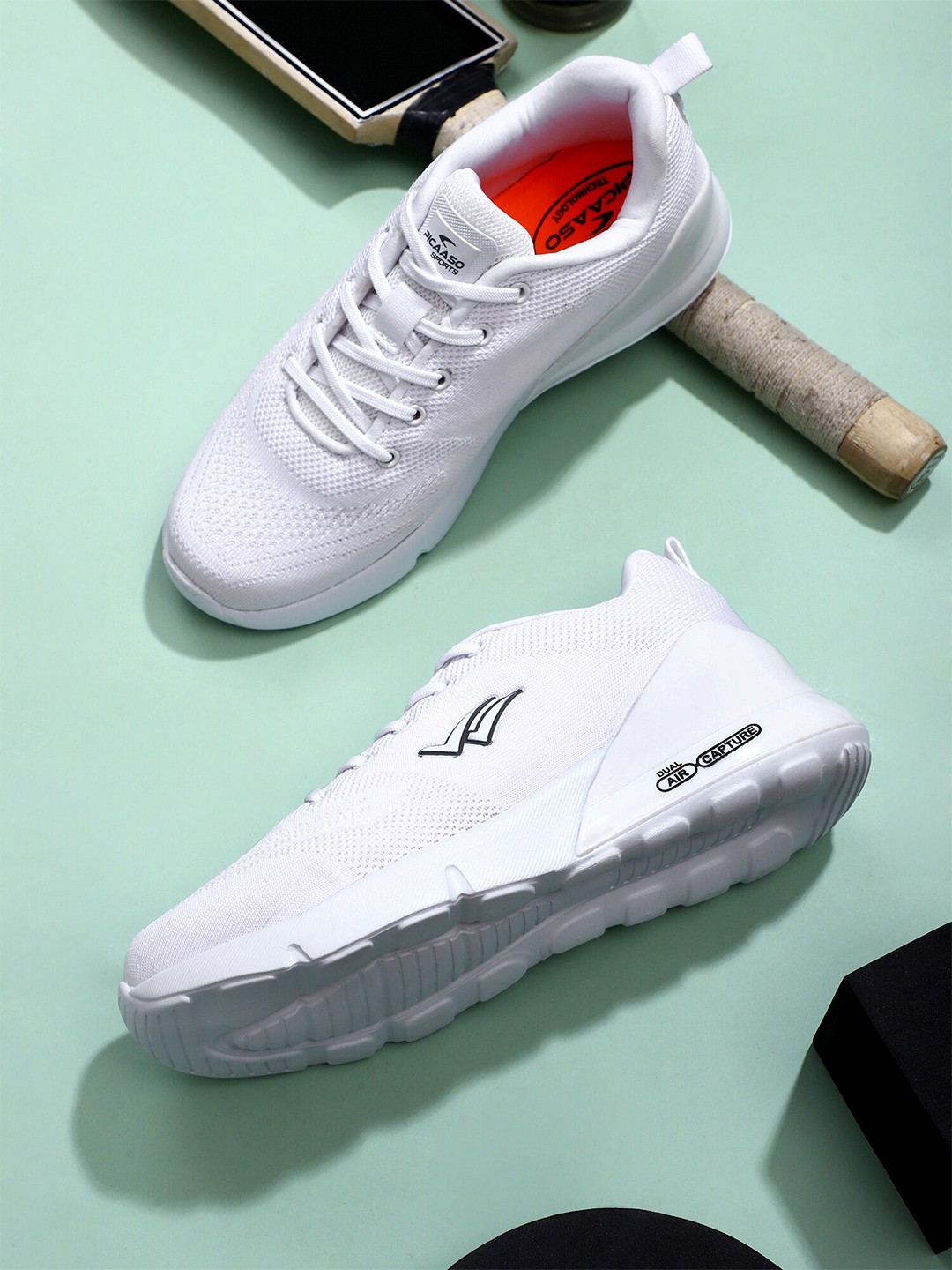 

PICAASO Men Lace-Up Running Shoes, White