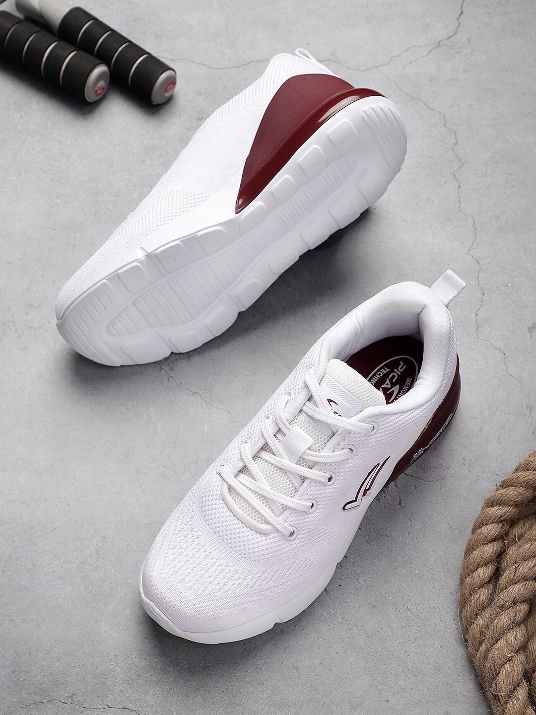 

PICAASO Men Lace-Up Running Shoes, White