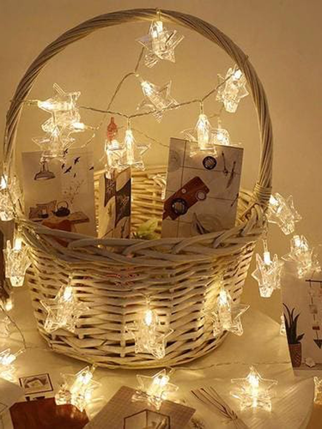 

Glimmer Lightings Gold Toned Star Photo Clip String Lights
