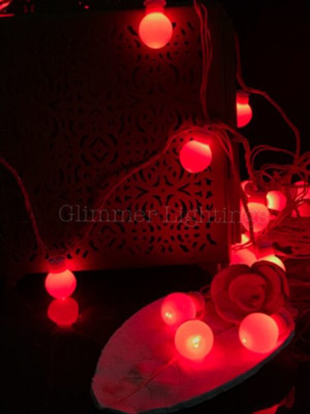 

Glimmer Lightings Orange-Coloured Old school Ball String Lights