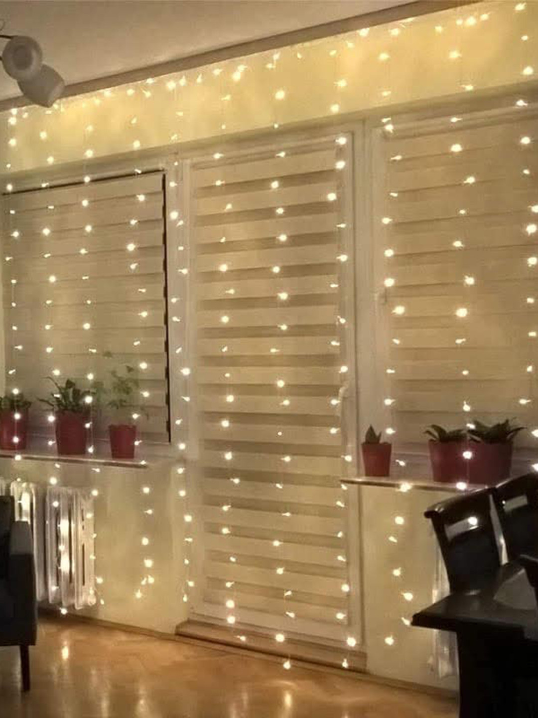 

Glimmer Lightings Warm White LED Curtain String Lights