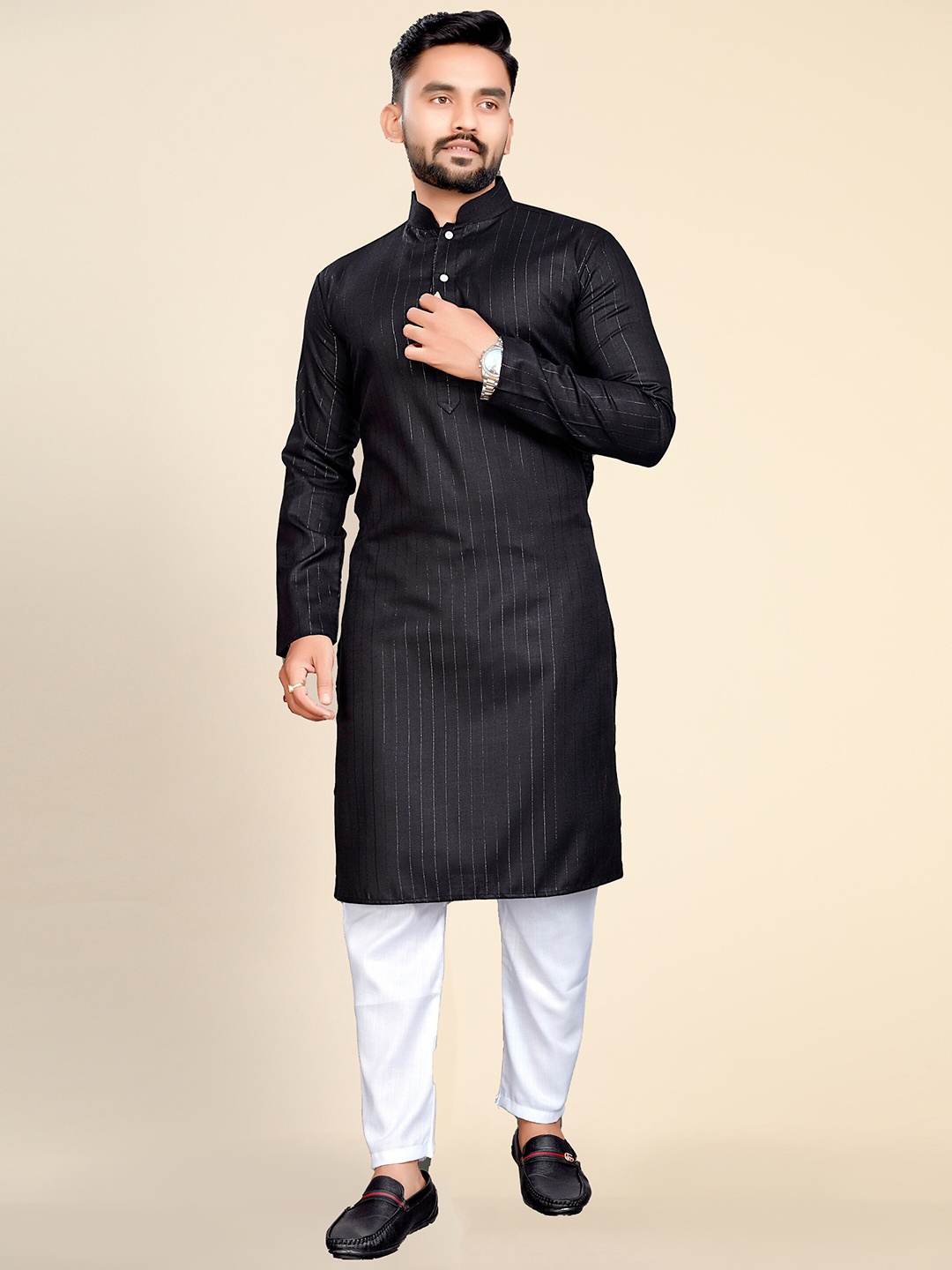 

Ekta Textiles Striped Mandarin Collar Pure Cotton Kurta with Pyjamas, Black