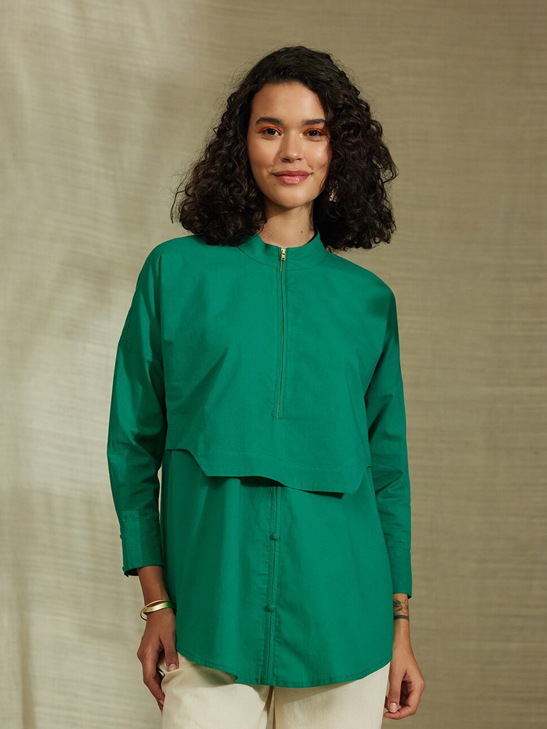 

Pink Fort High Neck Zipper Detail Pure Cotton Top, Green