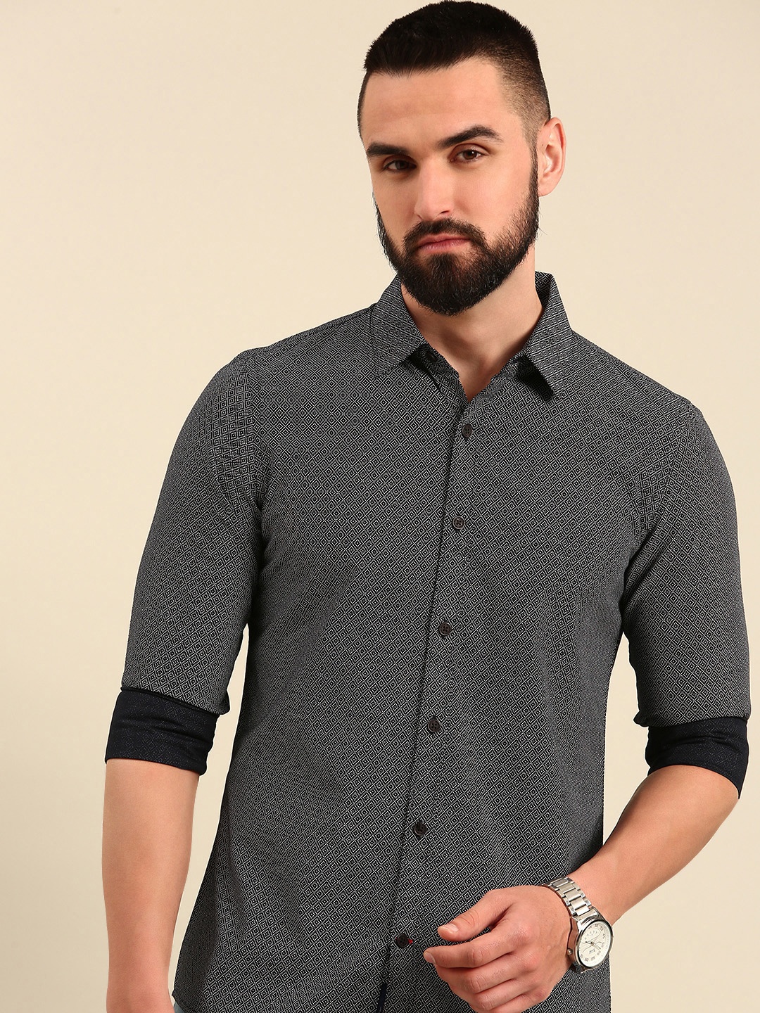 

Being Human Pure Cotton Slim Fit Geometric Printed Casual Shirt, Navy blue