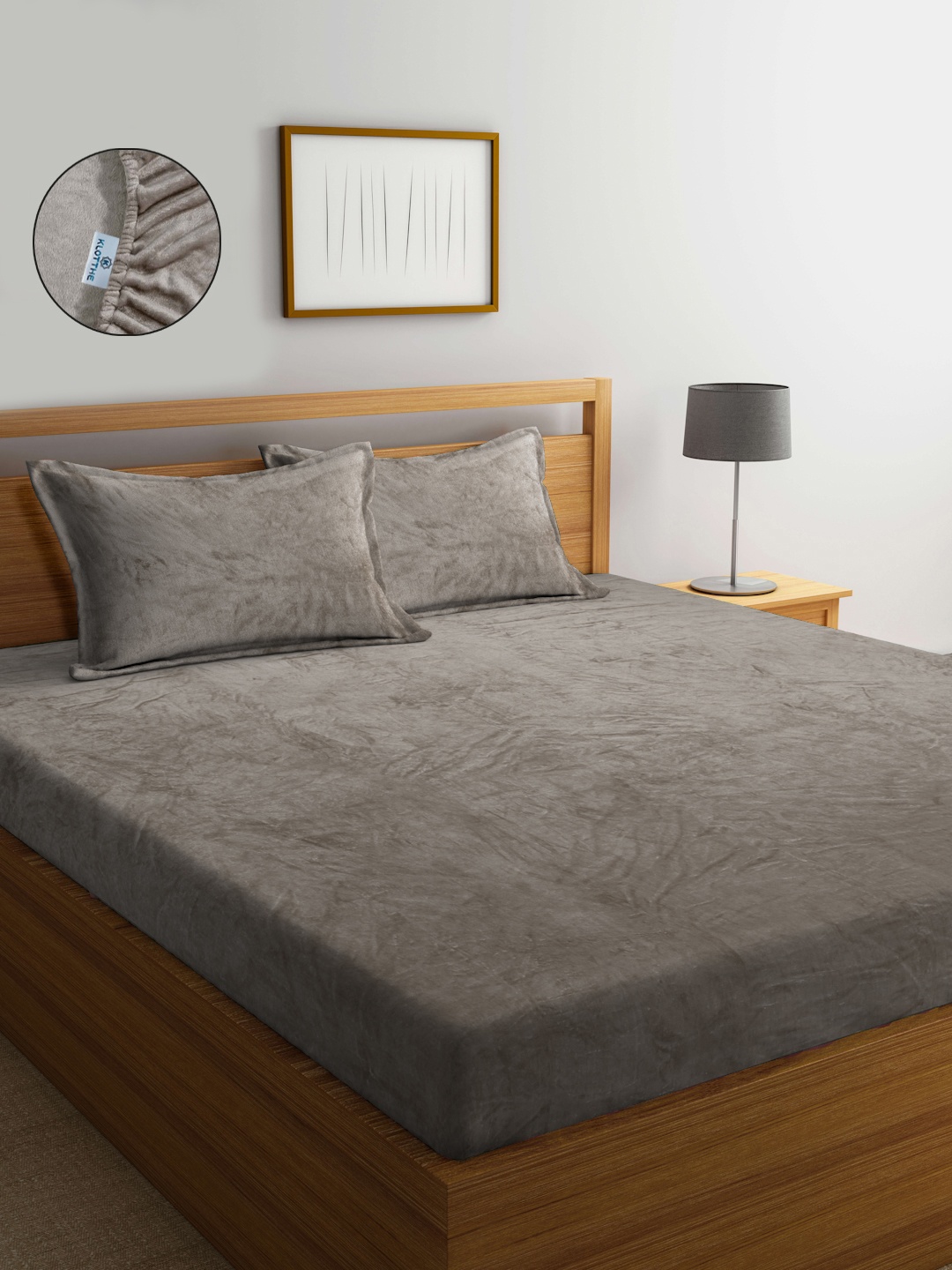 

KLOTTHE Brown Abstract Woolen 300TC King Fitted Bedsheet With 2 Pillow Covers