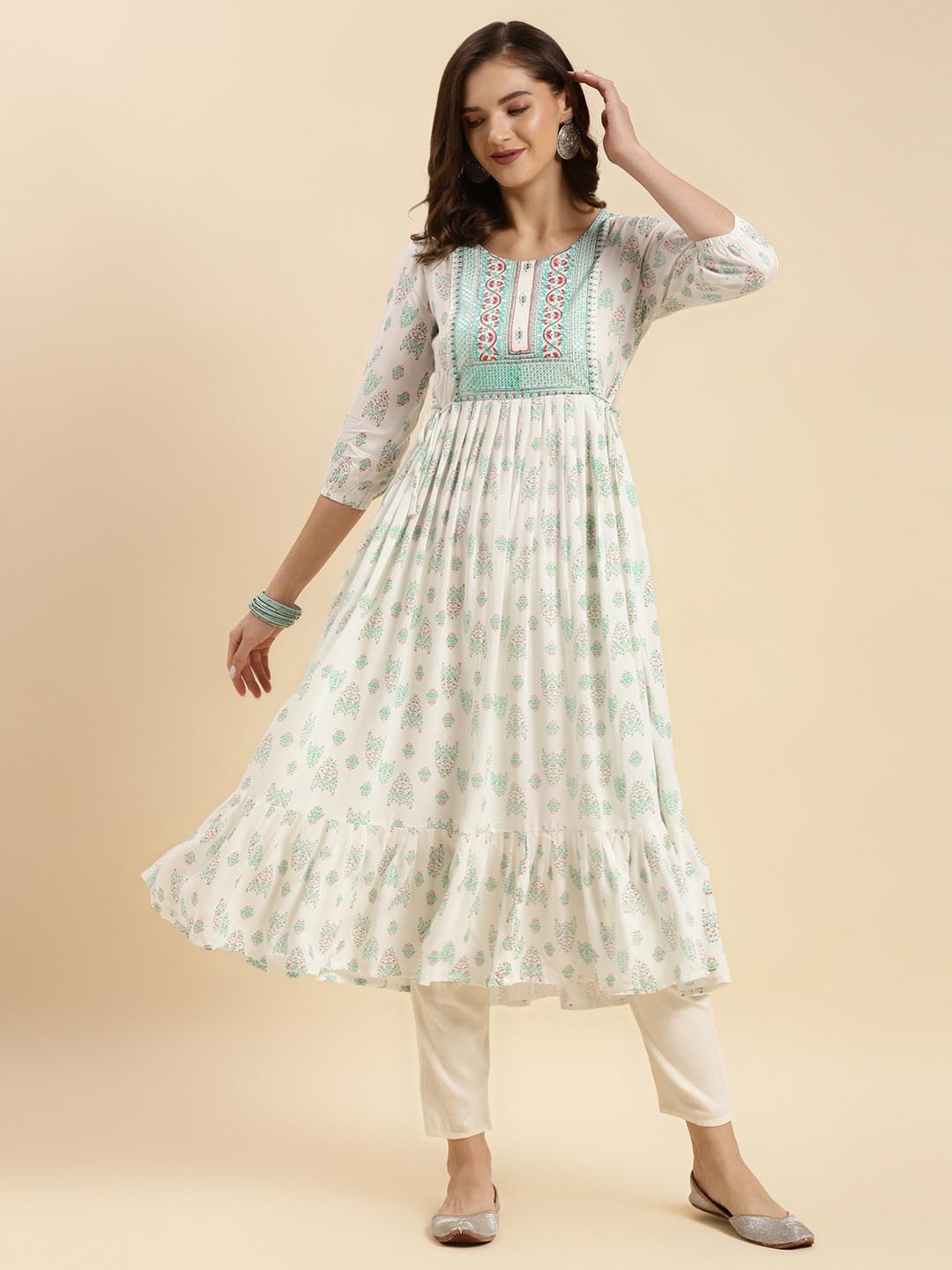 

Rangita Ethnic Motifs Printed Thread Work Pleated Anarkali Kurta, White