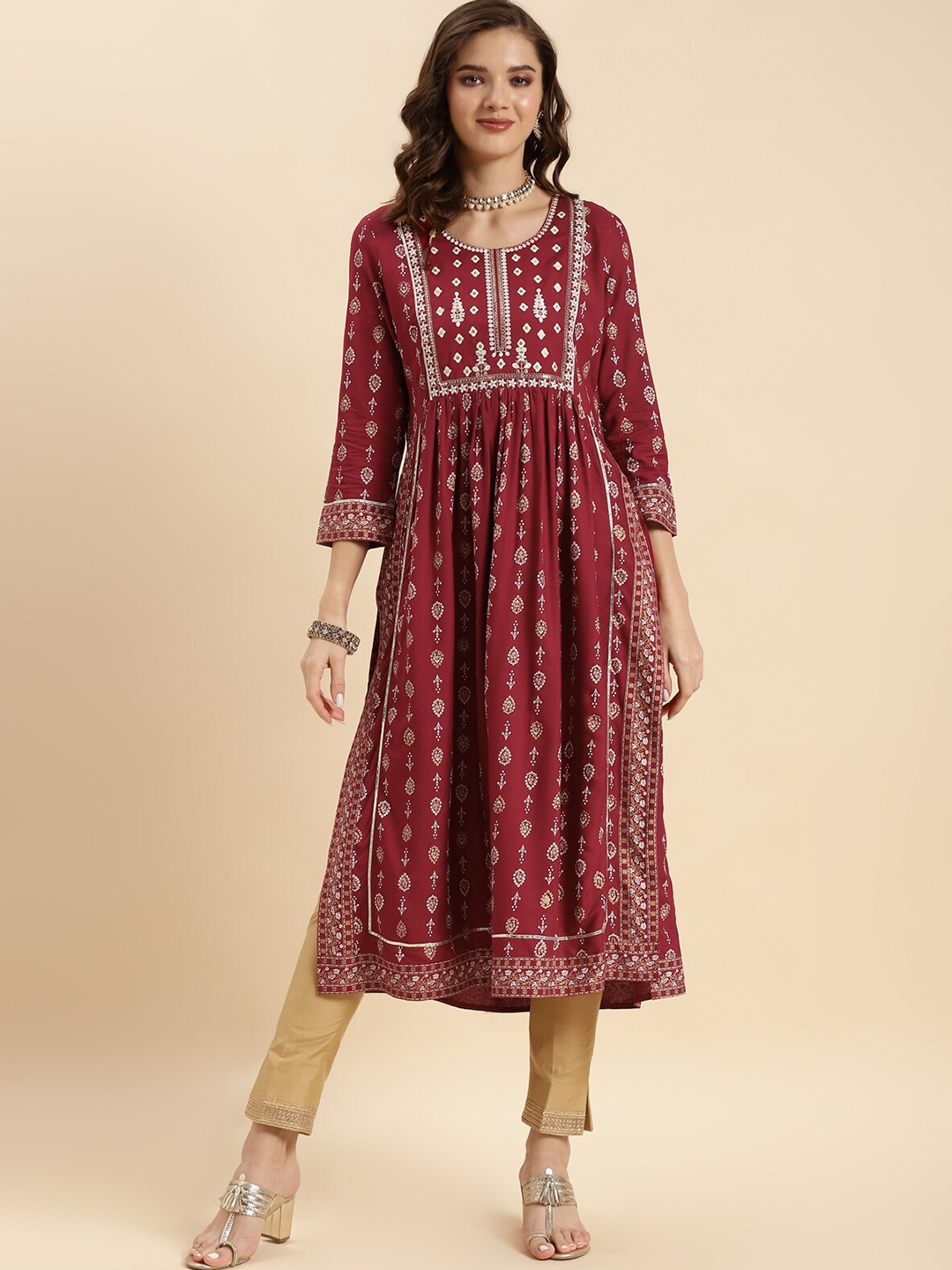 

Rangita Ethnic Motifs Embroidered A-Line Kurta, Maroon