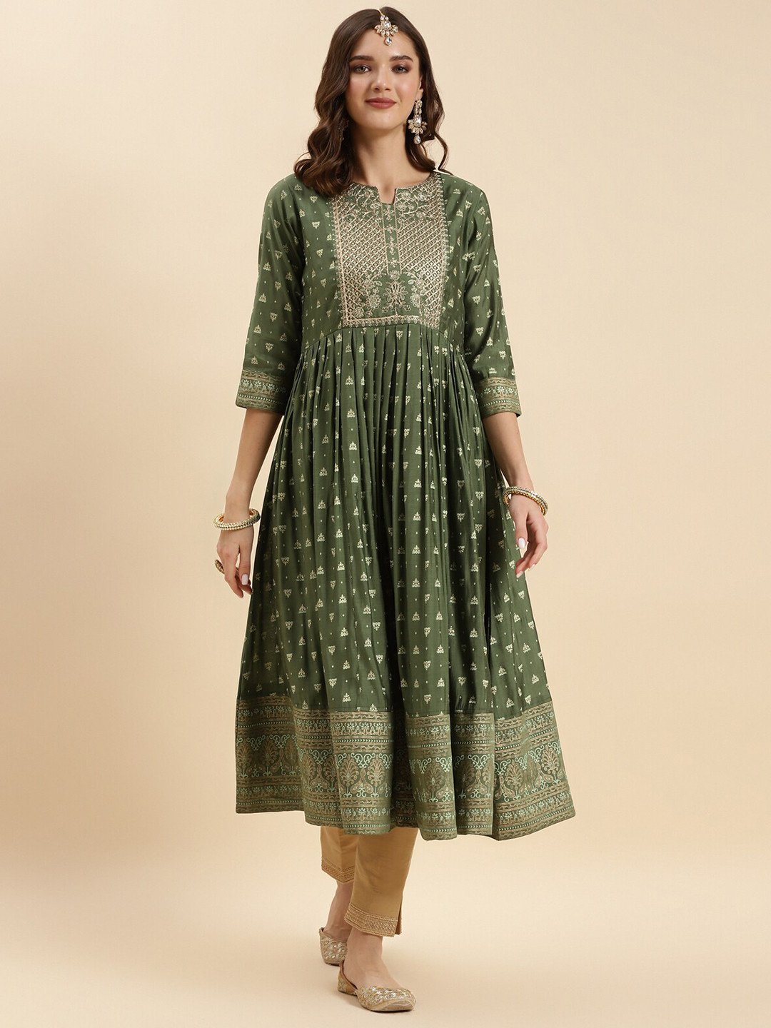 

Rangita Ethnic Motifs Embroidered Anarkali Kurta, Green