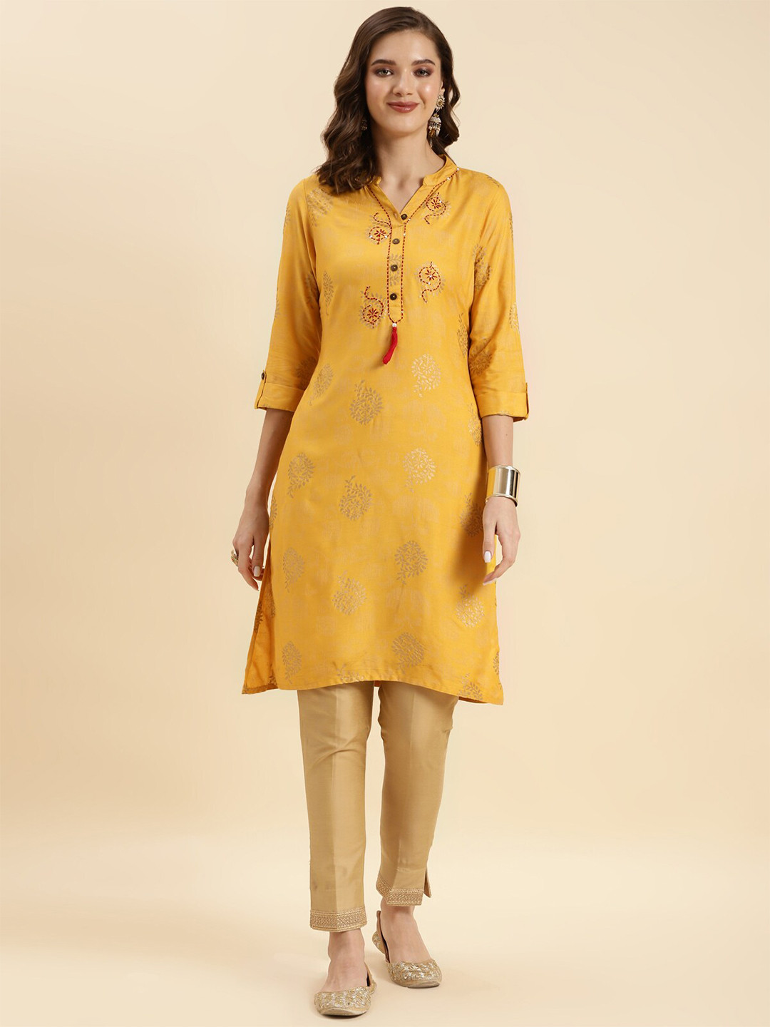 

Rangita Ethnic Motifs Printed Mandarin Collar Kurta, Yellow