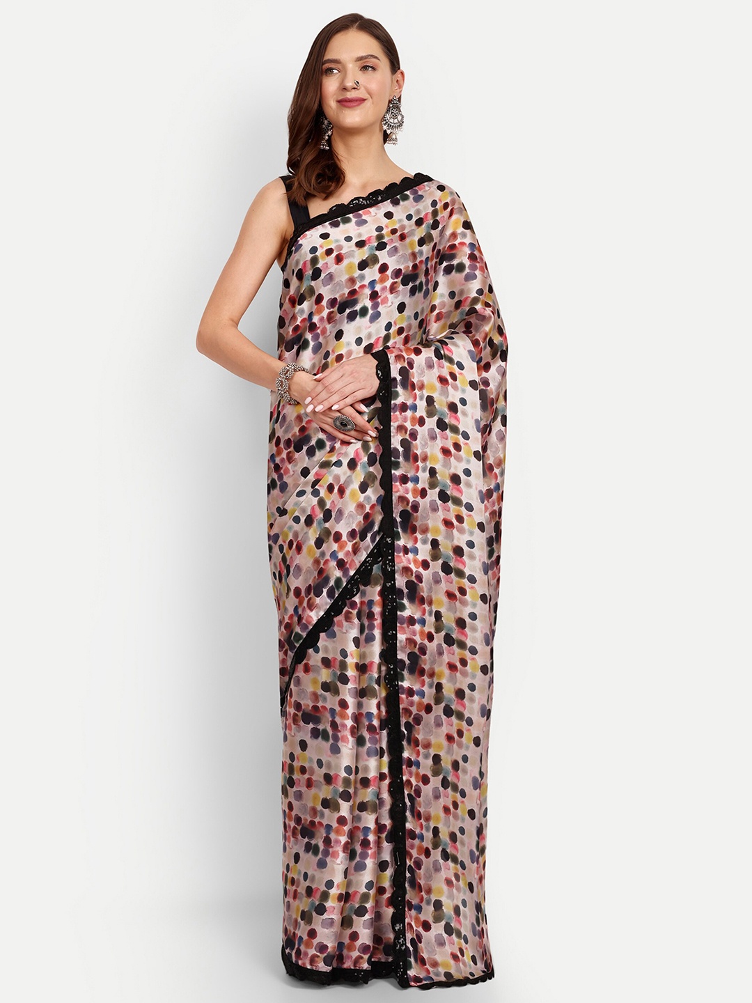 

DrapeMall Geometric Printed Sequinned Satin Saree, Black